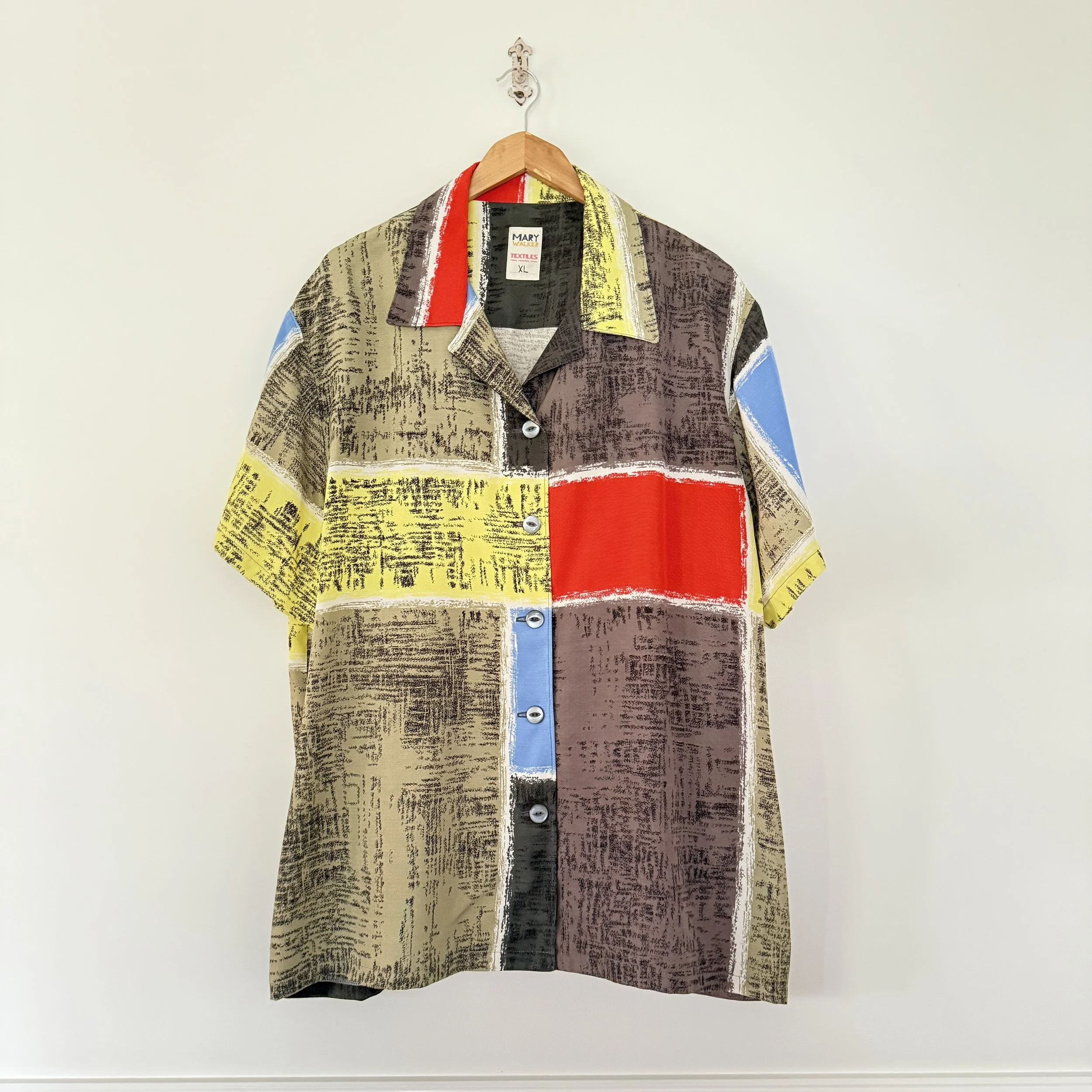 Classic Button-Up Shirt: XLarge