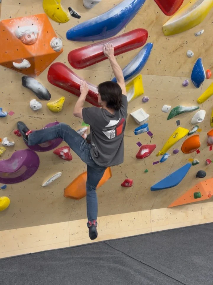 Some beta on the 30&deg; and 40&deg;.

📹 1
Grade: Purple
Setter: @youstagrum 

📹 2 and 3
Grade: Purple
Setter: @yuki_hiroshige 

📹 4
Grade: Grey
Setter: @youstagrum