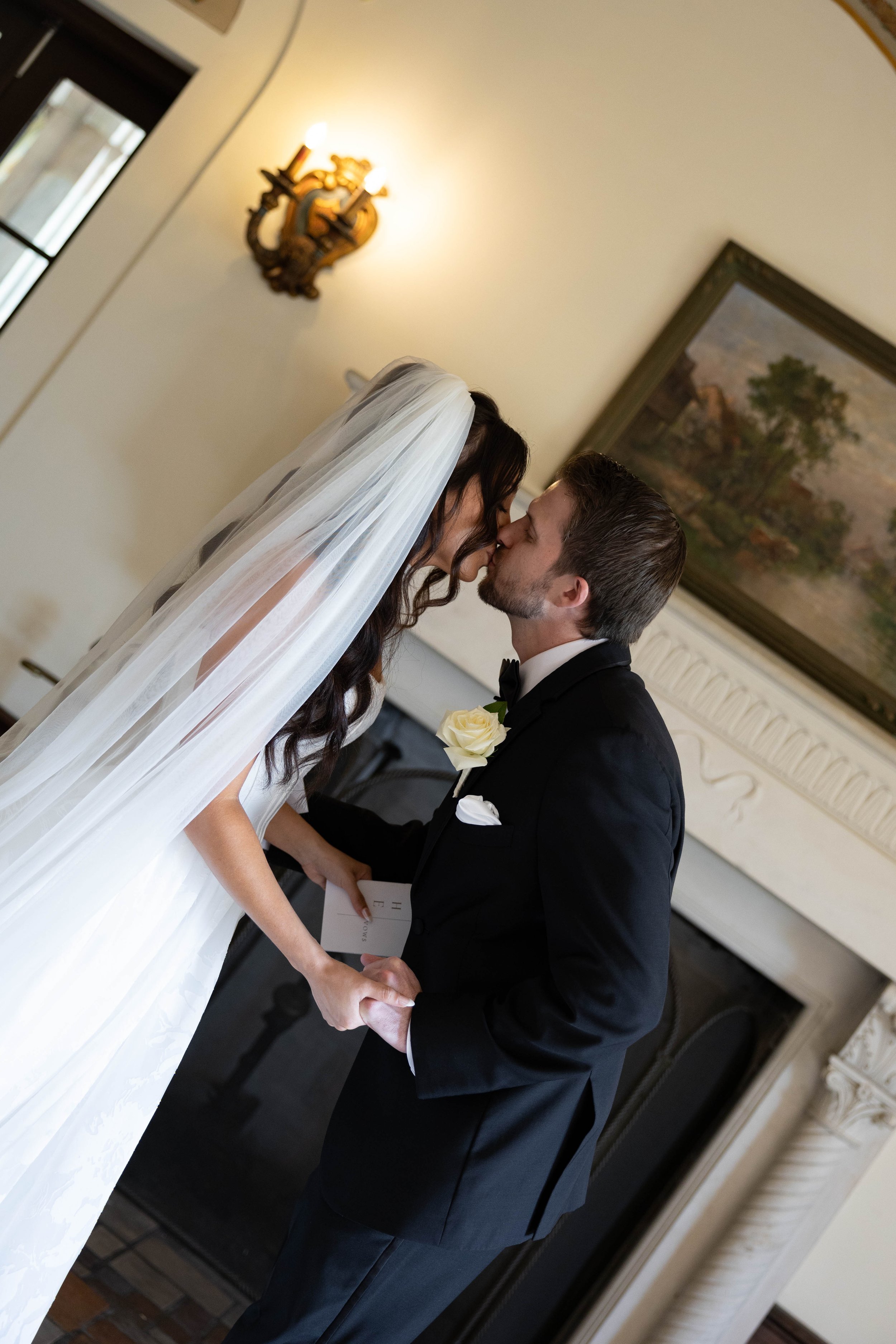 Tampa and Sarasota Florida Wedding Photographer specializing in luxury weddings, destination weddings, and Sarasota weddings. Capturing timeless moments and elegant portraits for couples in Tampa, Sarasota, and worldwide.
