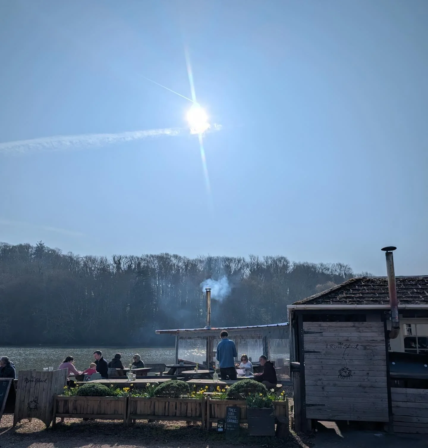 Fancy joining us for a sunny breakfast or lunch by the water today?

We&rsquo;re open 9.30-4 🙂

#watersiderestaurant #foodwithaview #stokegabriel #therivershackdevon