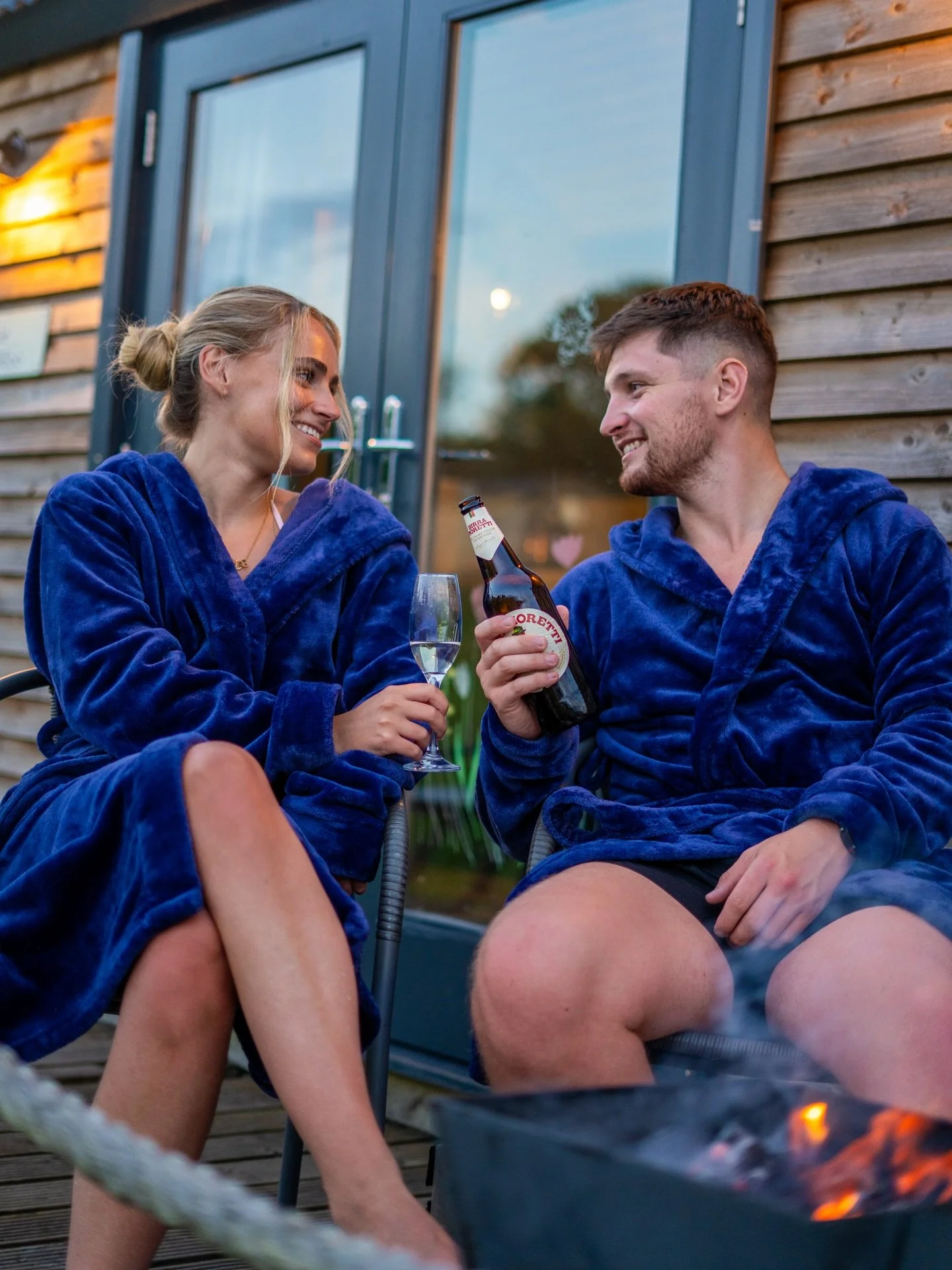 🎄Just 1 week until Christmas! Still looking for the perfect gift? Our Windmill Retreats vouchers make a thoughtful, memorable present l whether it&rsquo;s for a cosy countryside stay, a Highland cow experience, or one of our farm adventures.

They&r