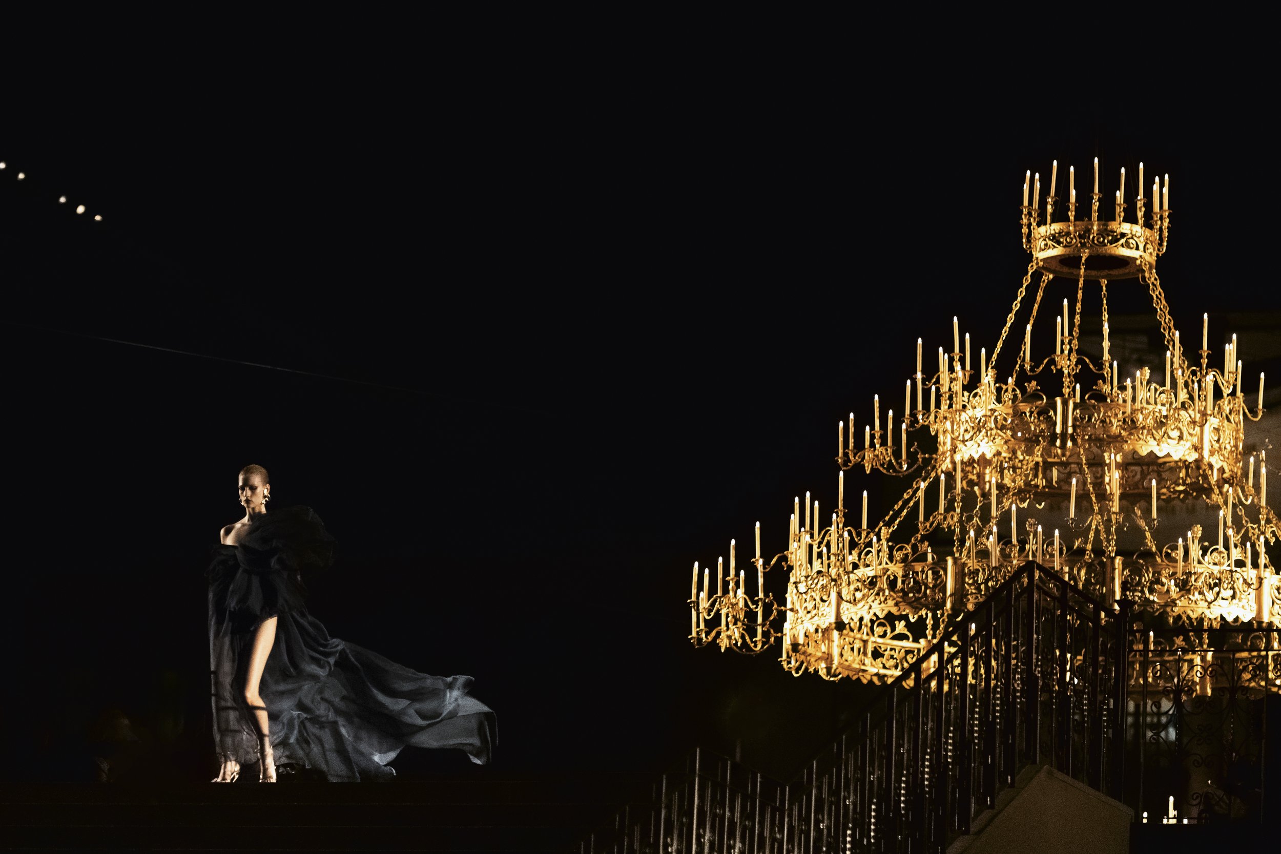 SAINT LAURENT_WOMEN_SUMMER27_AMBIANCE_02_05_HR.jpg