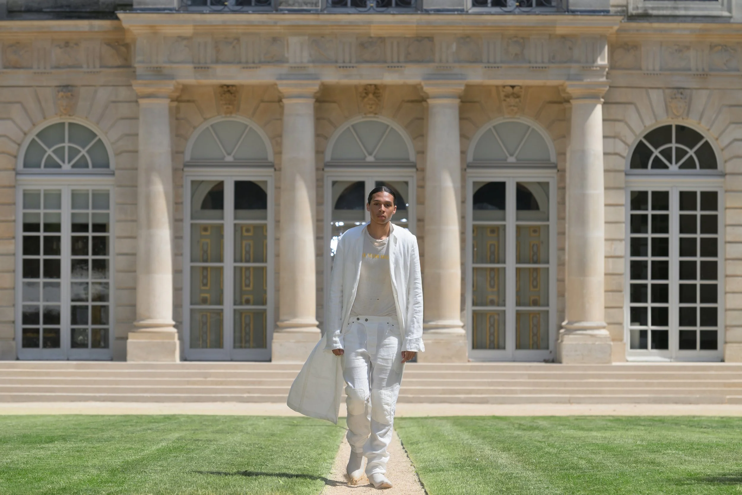 424RunwayParis3.jpg