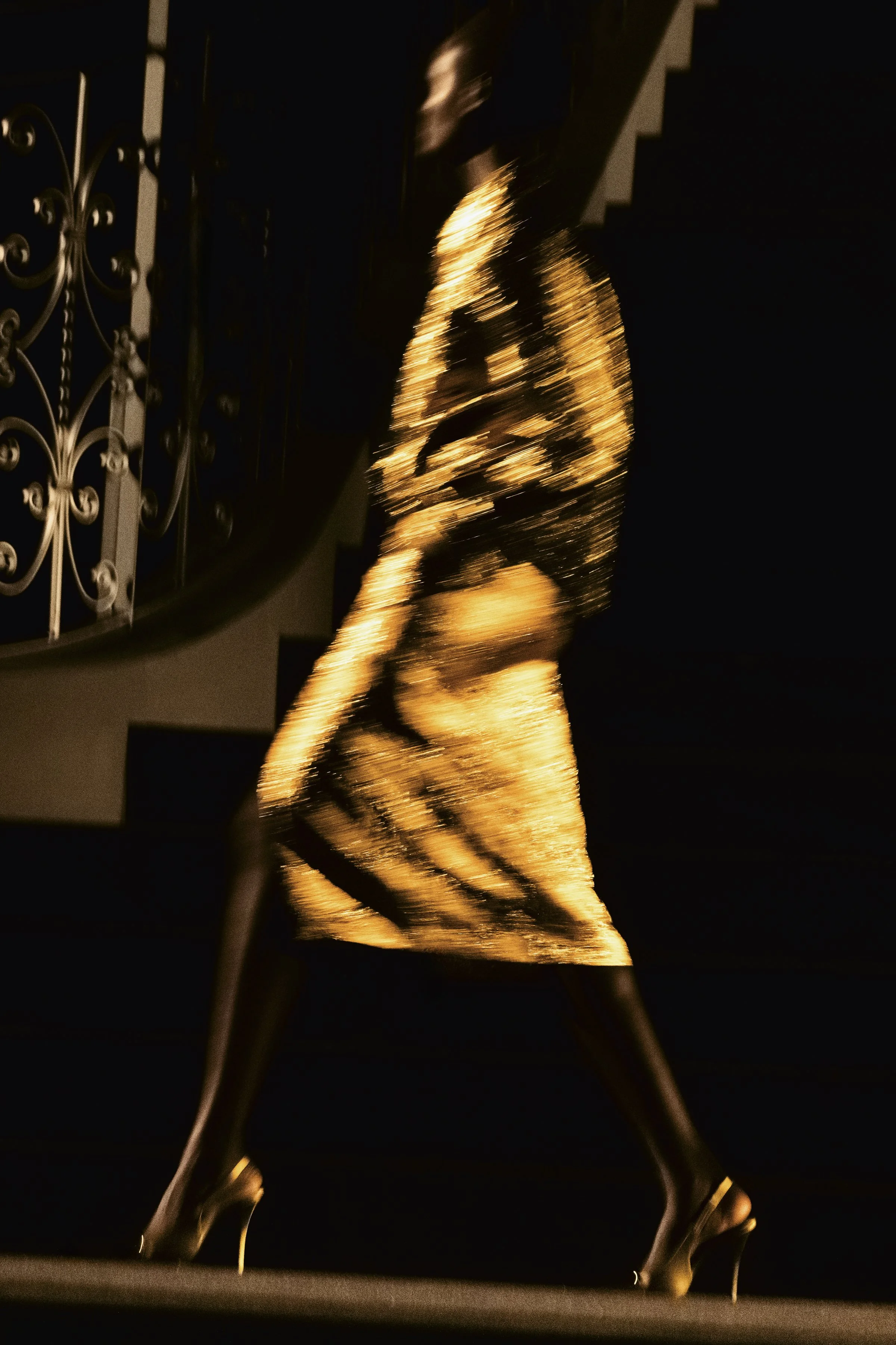 SAINT LAURENT_WOMEN_SUMMER27_AMBIANCE_02_02_HR.jpg