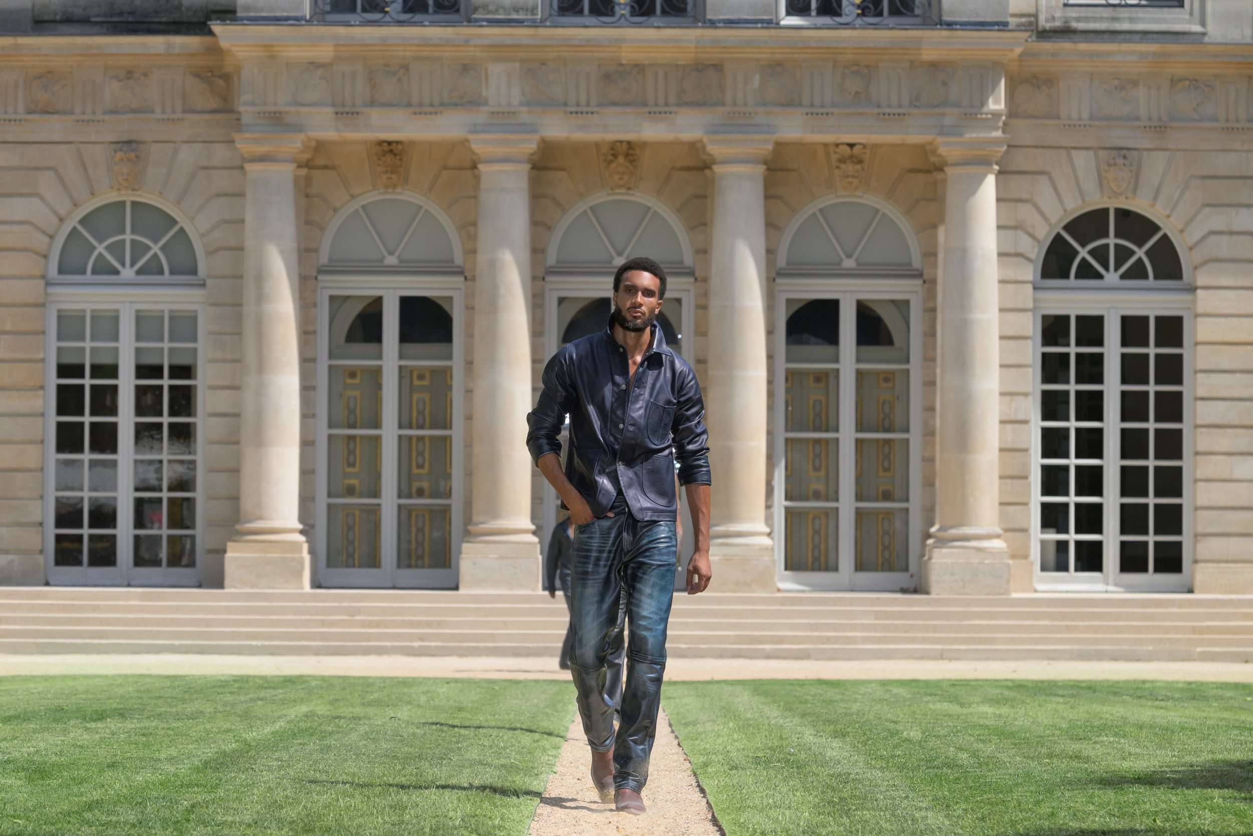 424RunwayParis60.jpg