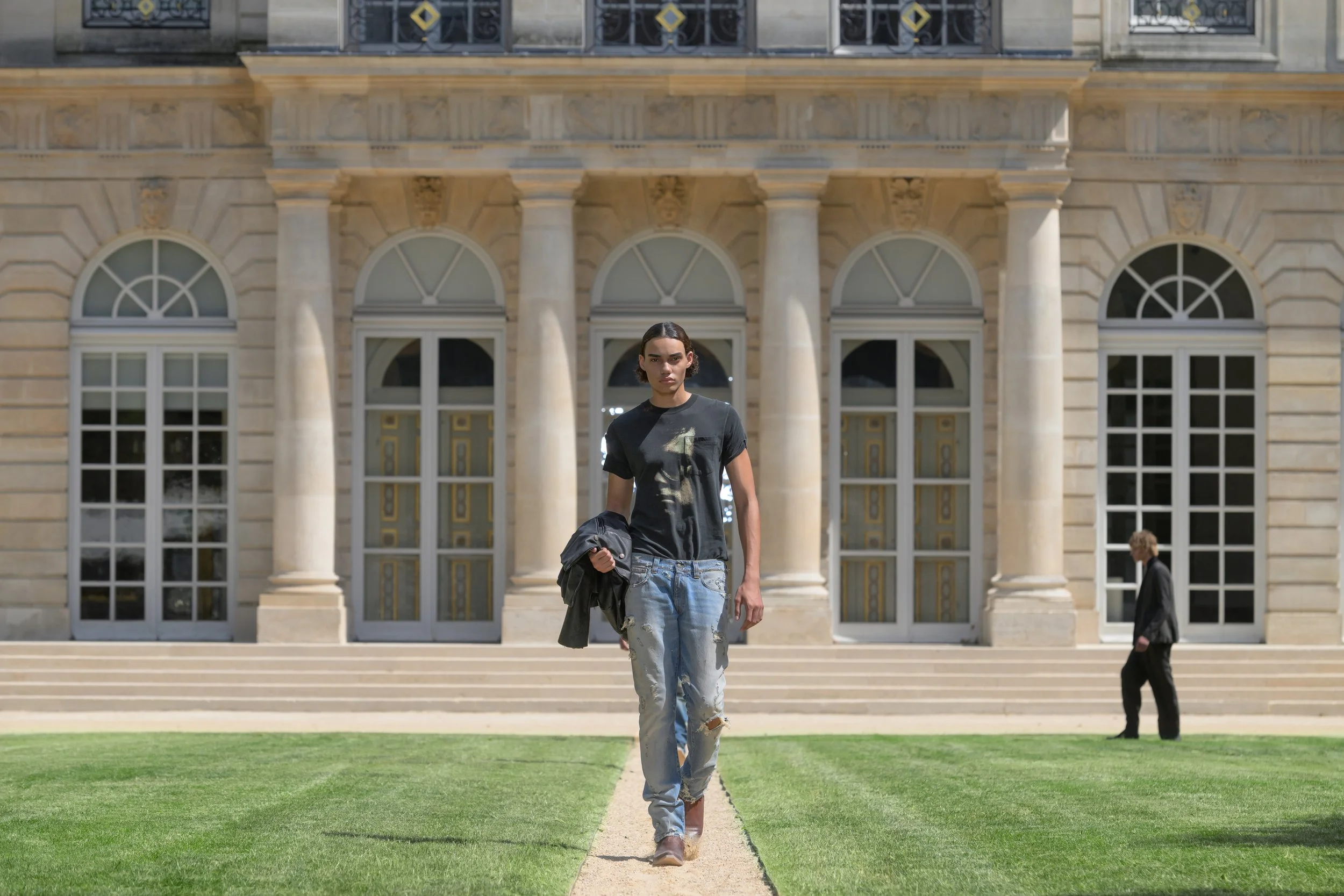 424RunwayParis32.jpg