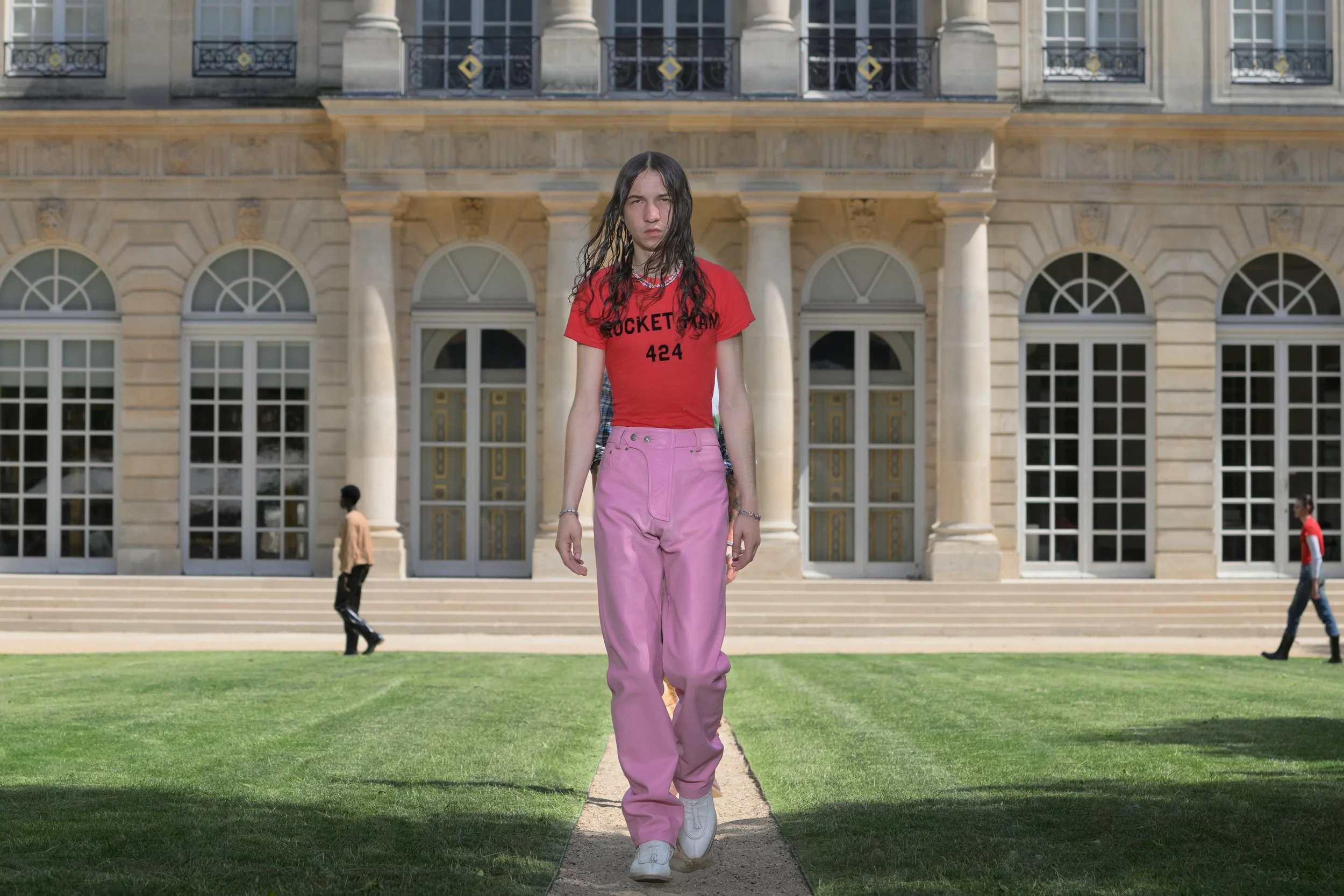 424RunwayParis56.jpg