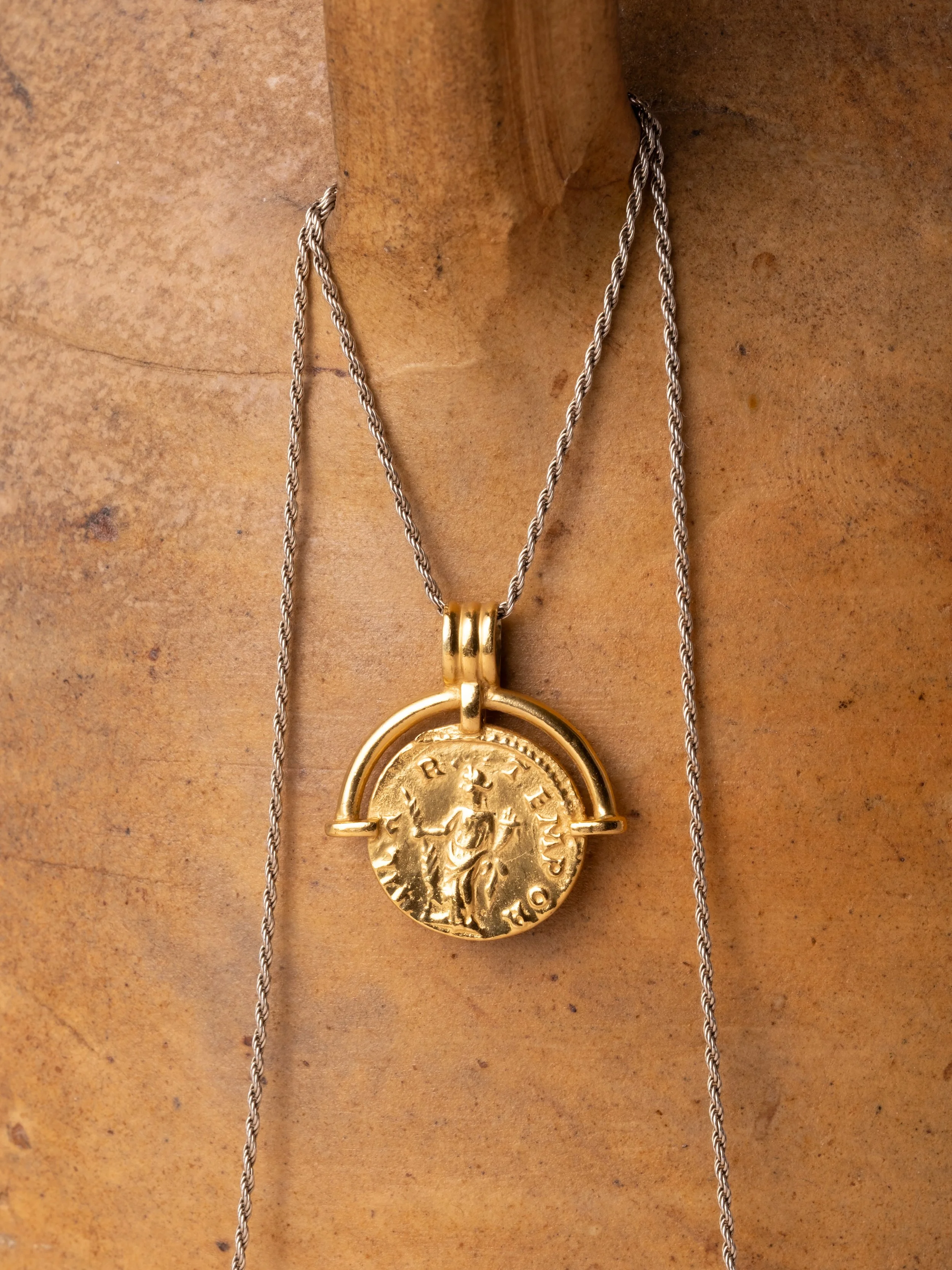 jewellery (personal)-0600.jpg