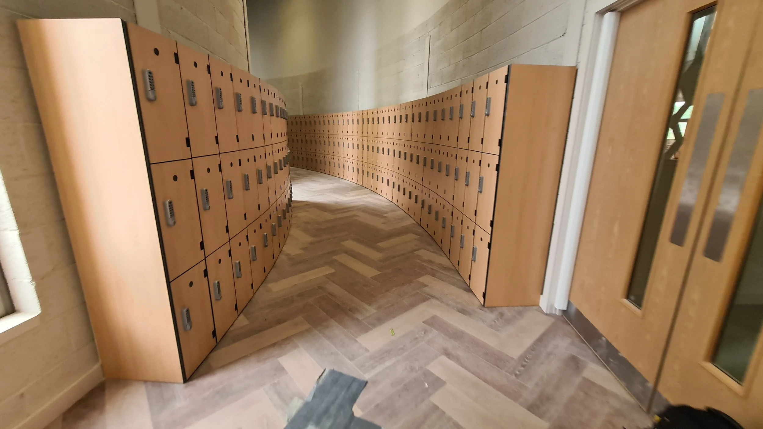 SGL DOOR LOCKER 31224.jpg