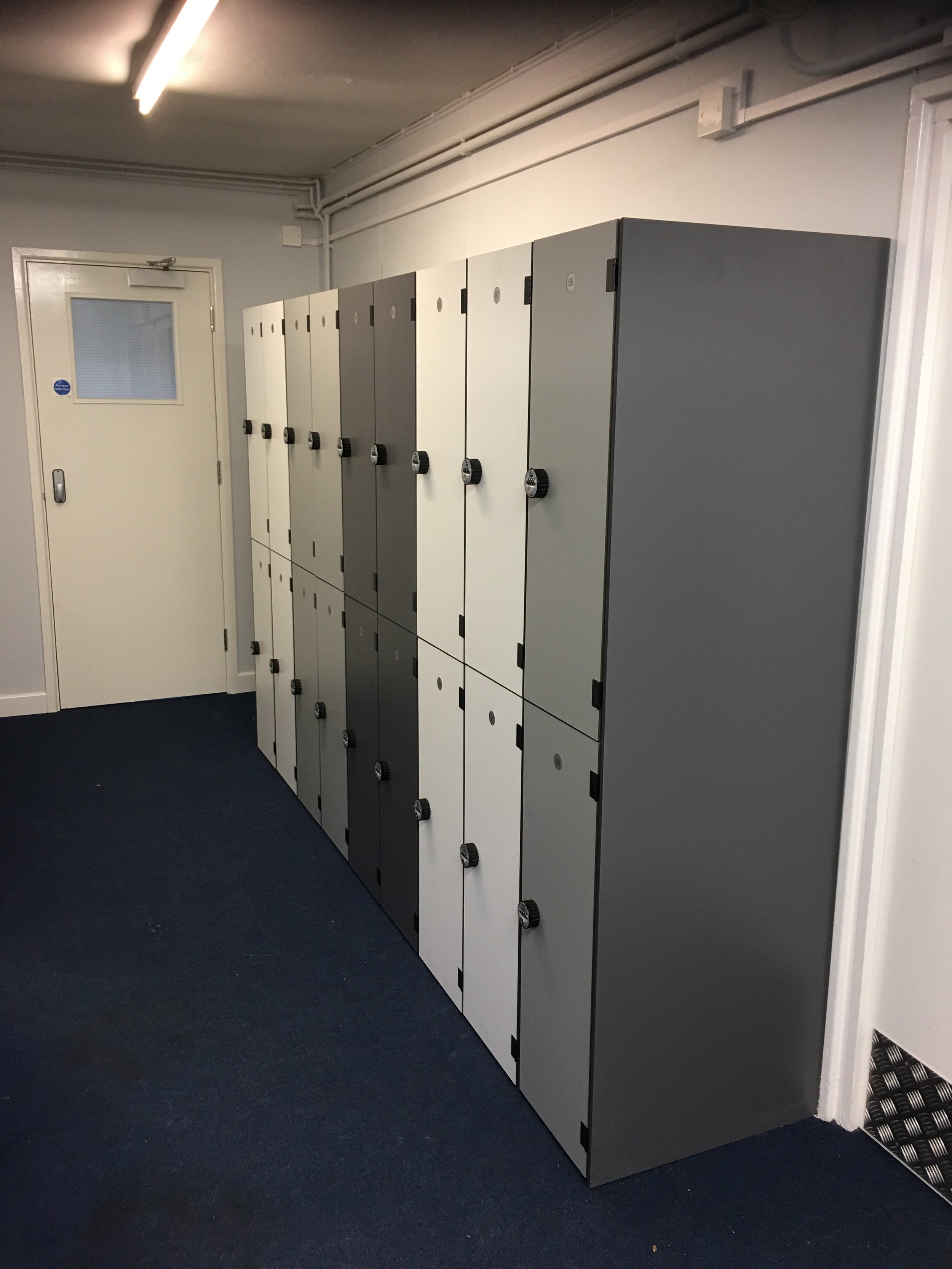 SGL DOOR LOCKER 2 DOOR OVERLAY.JPG