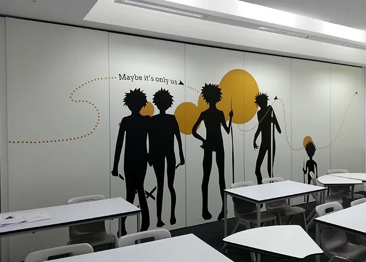 20140211_153928_720x516-TRIM-DIVIDE-WITH-VINYL-GRAPHICS.jpg