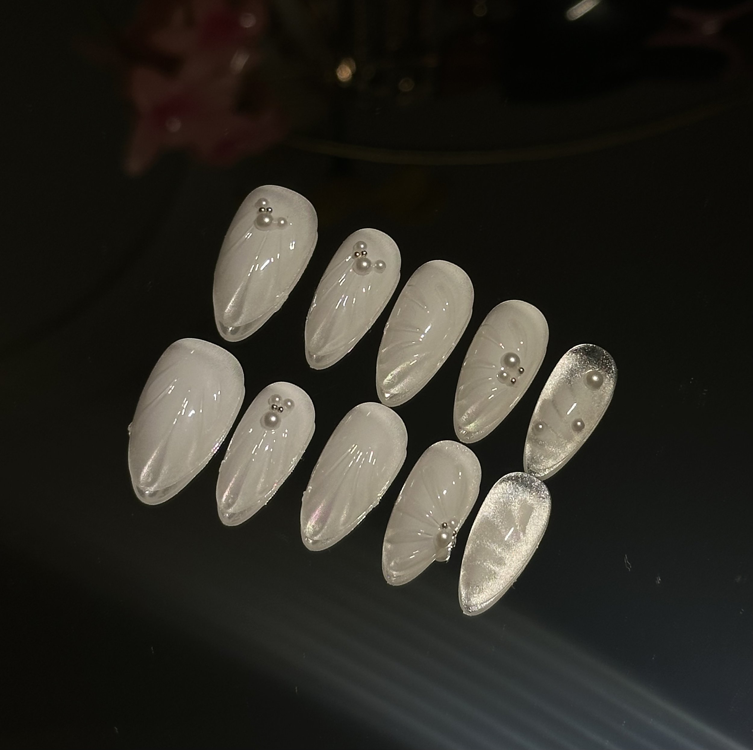 Moonlit Pearl (Size M)