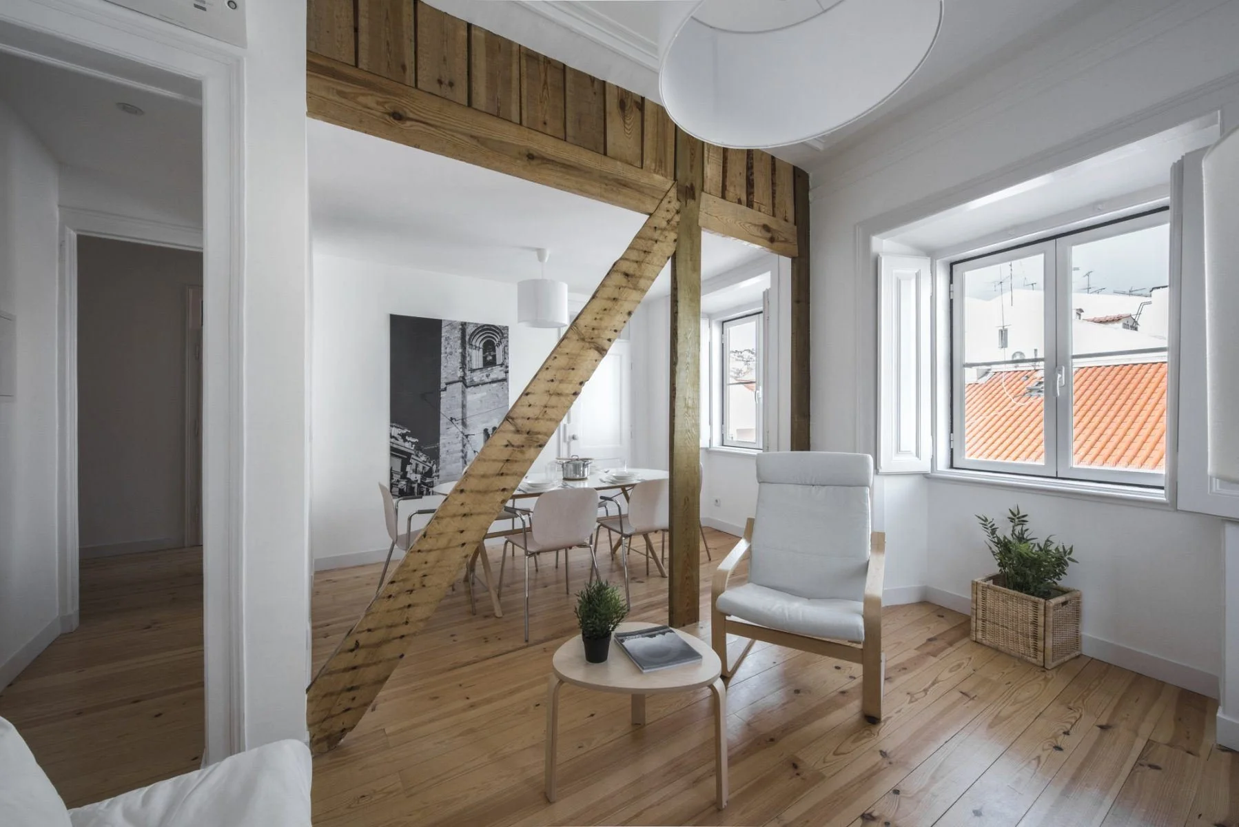 11_SANTOS_INVESTEDESIGN-1798x1200.jpg