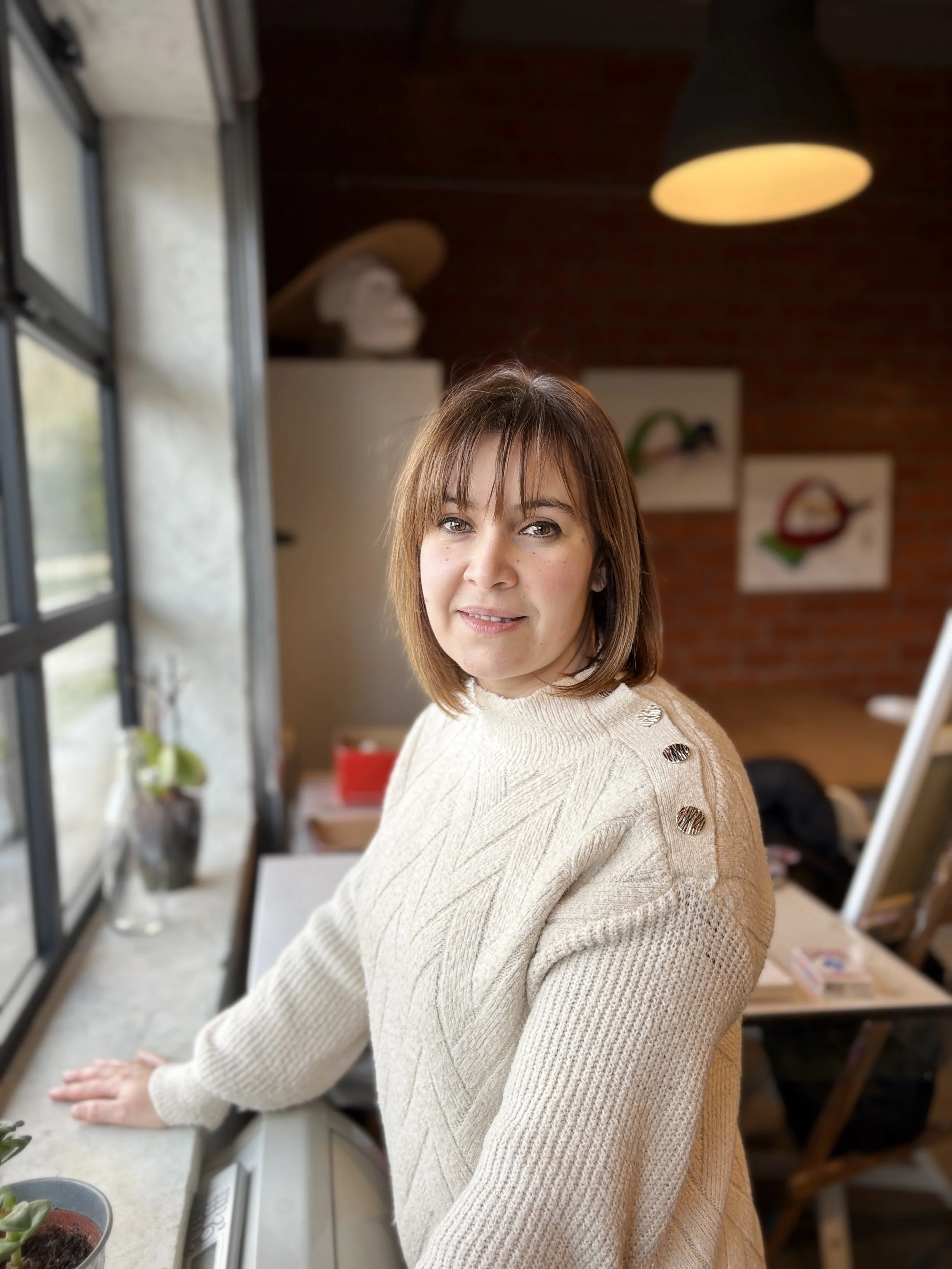 María Magán Lampón: «La parte que más disfruto es el propio proceso creativo: desde las primeras pruebas y los bocetos hasta la realización de la obra final»