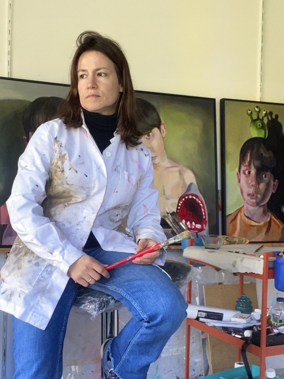 Inés Silvalde: «Cuando pinto entro en una especie de bucle y escucho casi siempre las mismas canciones desde hace años. Son temas que me acompañan y me proporcionan ritmo.»