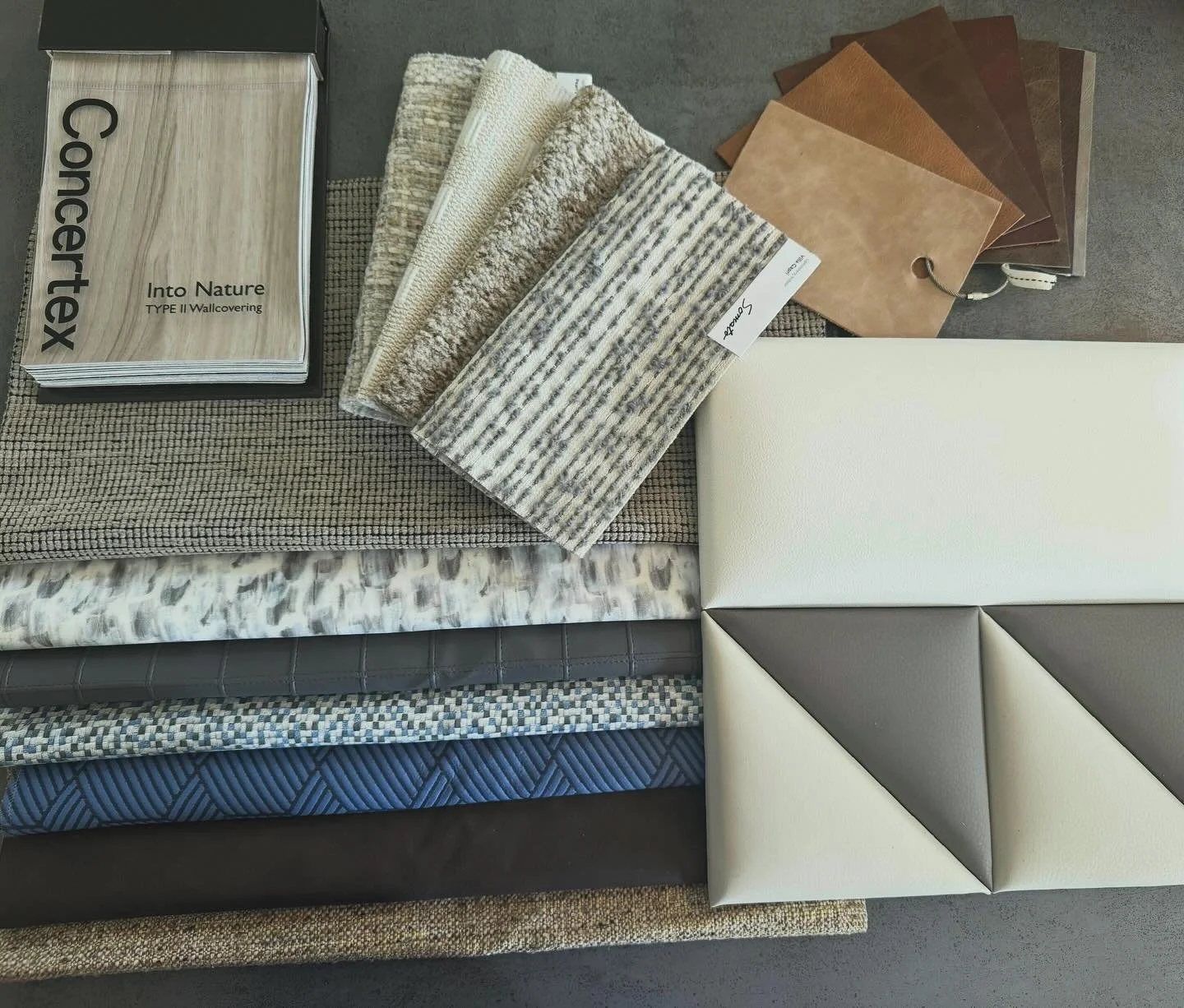 Downtown Boston &hellip;.. palette&hellip;.#tessutodesign #concertex #somatotextiles #prodital_leather #faranoleather #salesrepontherun #commercialinteriors #bostondesign #interiordesign #fabric #nappatile