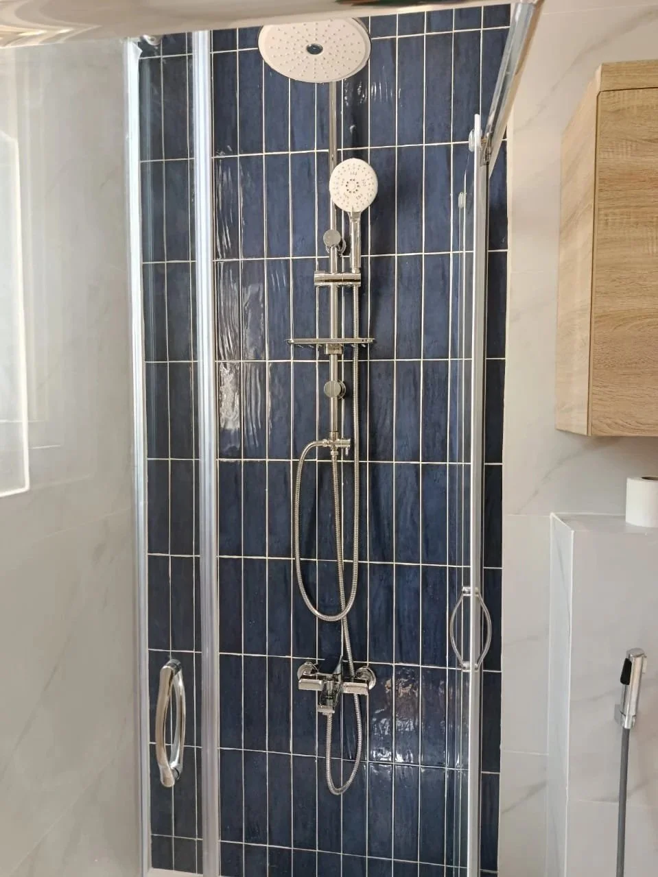 Floor & Wall Tiling Works