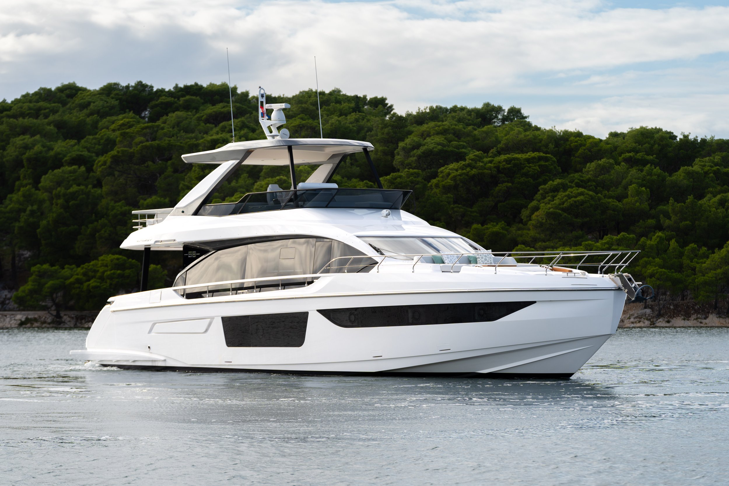 Azimut 68 - Donna-116.jpg