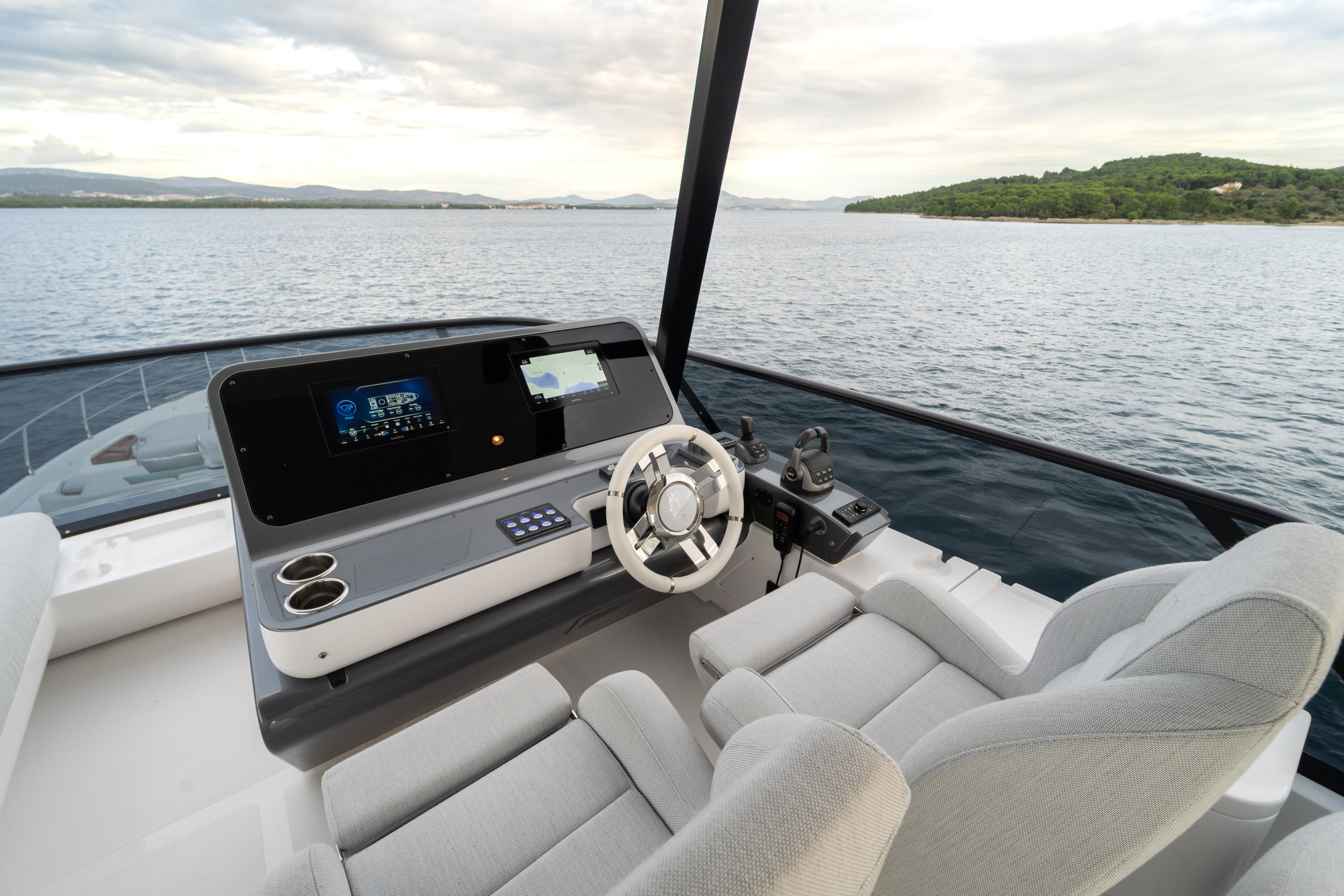 Azimut 68 - Donna-152.jpg