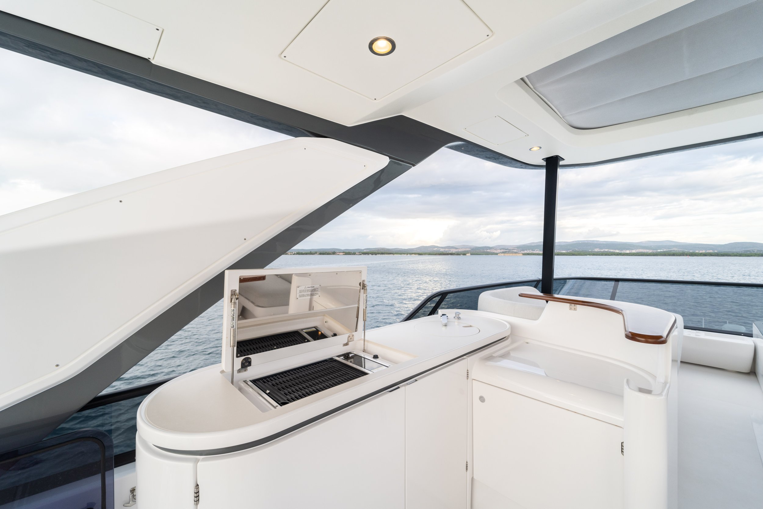 Azimut 68 - Donna-151.jpg