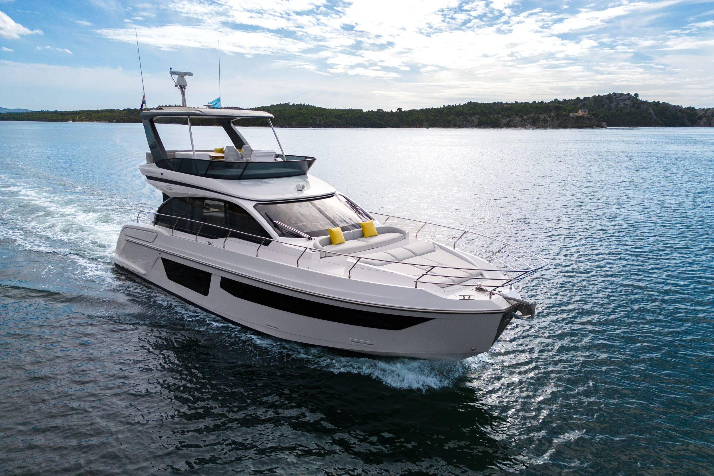 Azimut 53 Fly-191.jpg