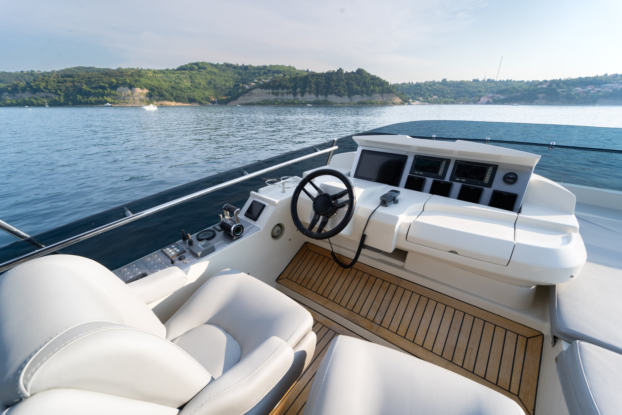 Dominator 62 - Skyfall-75.jpg