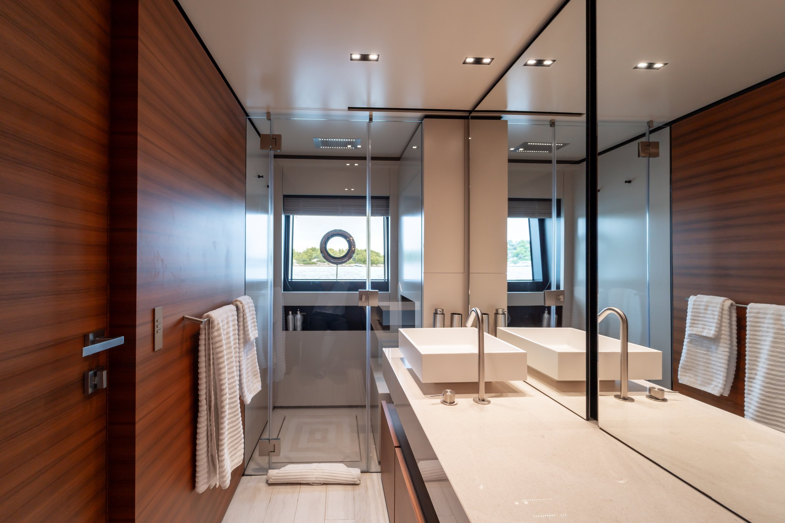 Navetta-33C-15.jpg