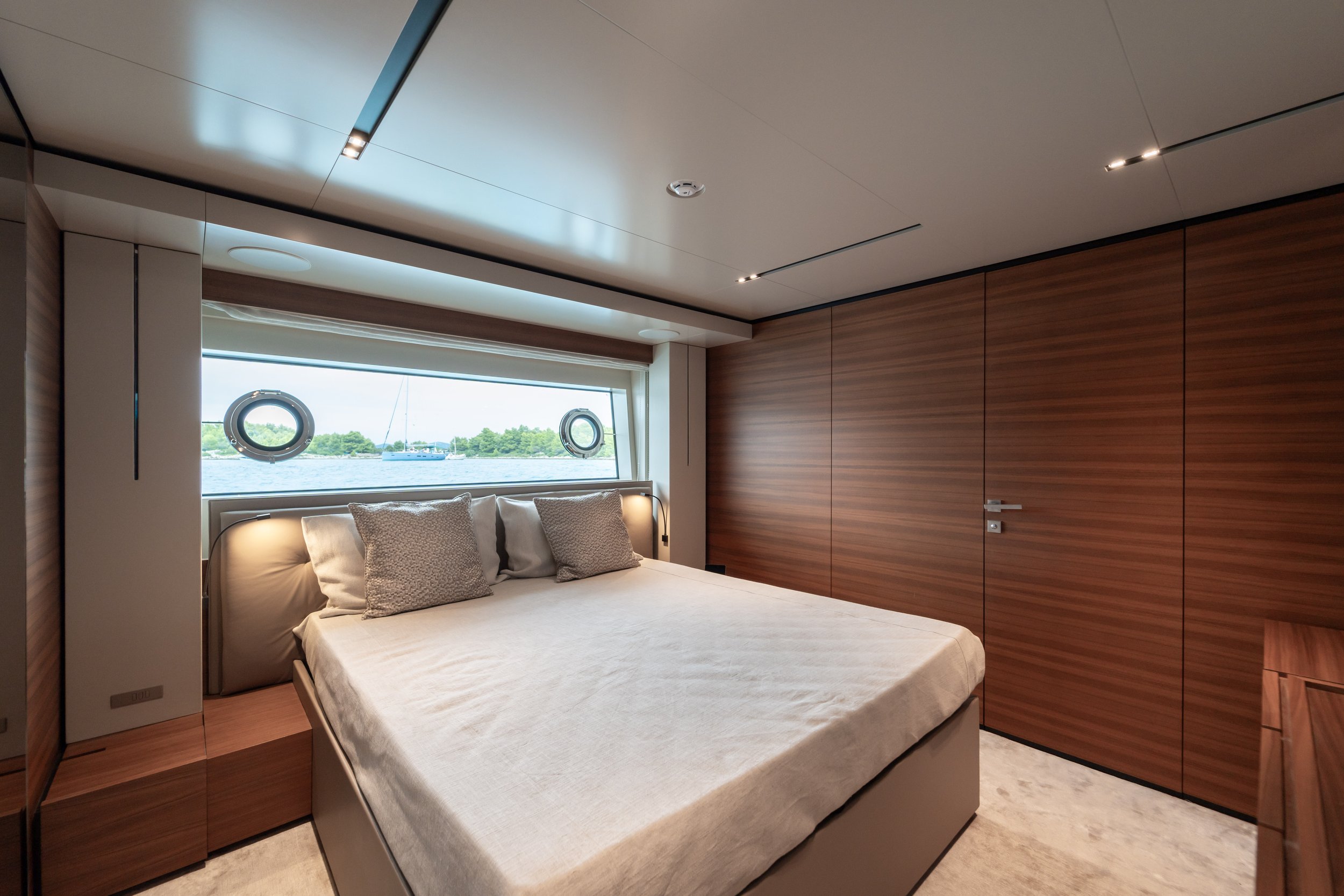 Navetta-33C-13.jpg
