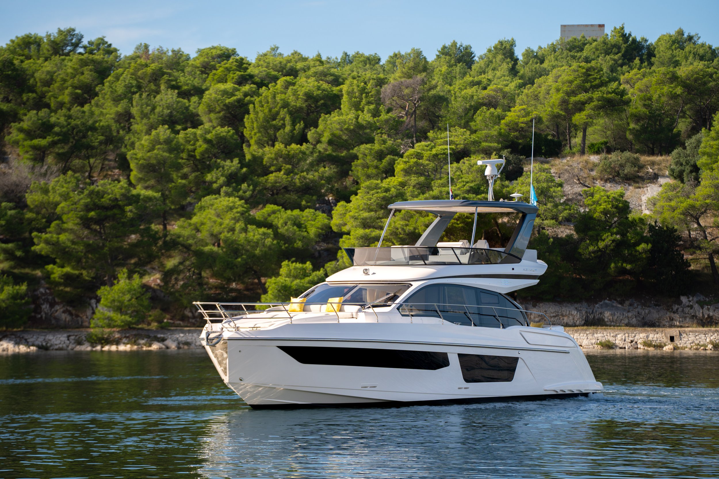 Azimut 53 Fly-129.jpg