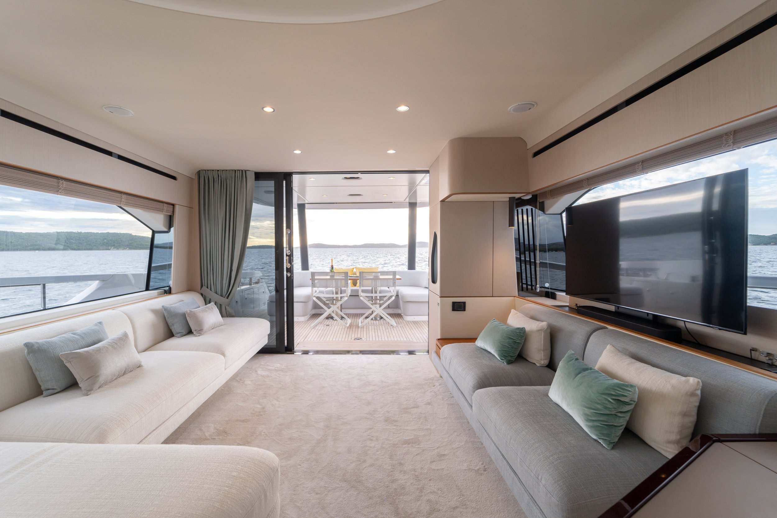 Azimut 68 - Donna-166.jpg