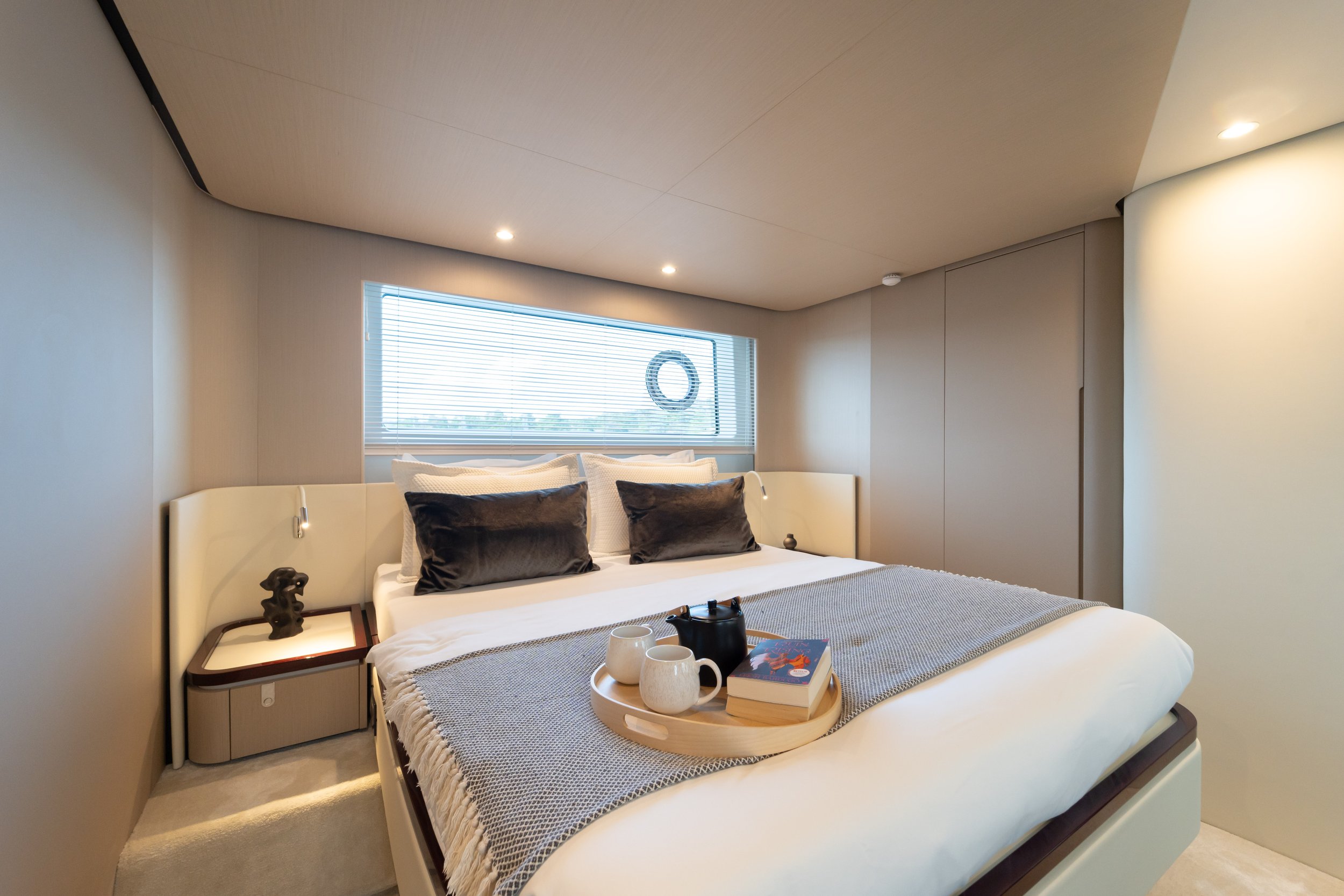 Azimut 68 - Donna-133.jpg