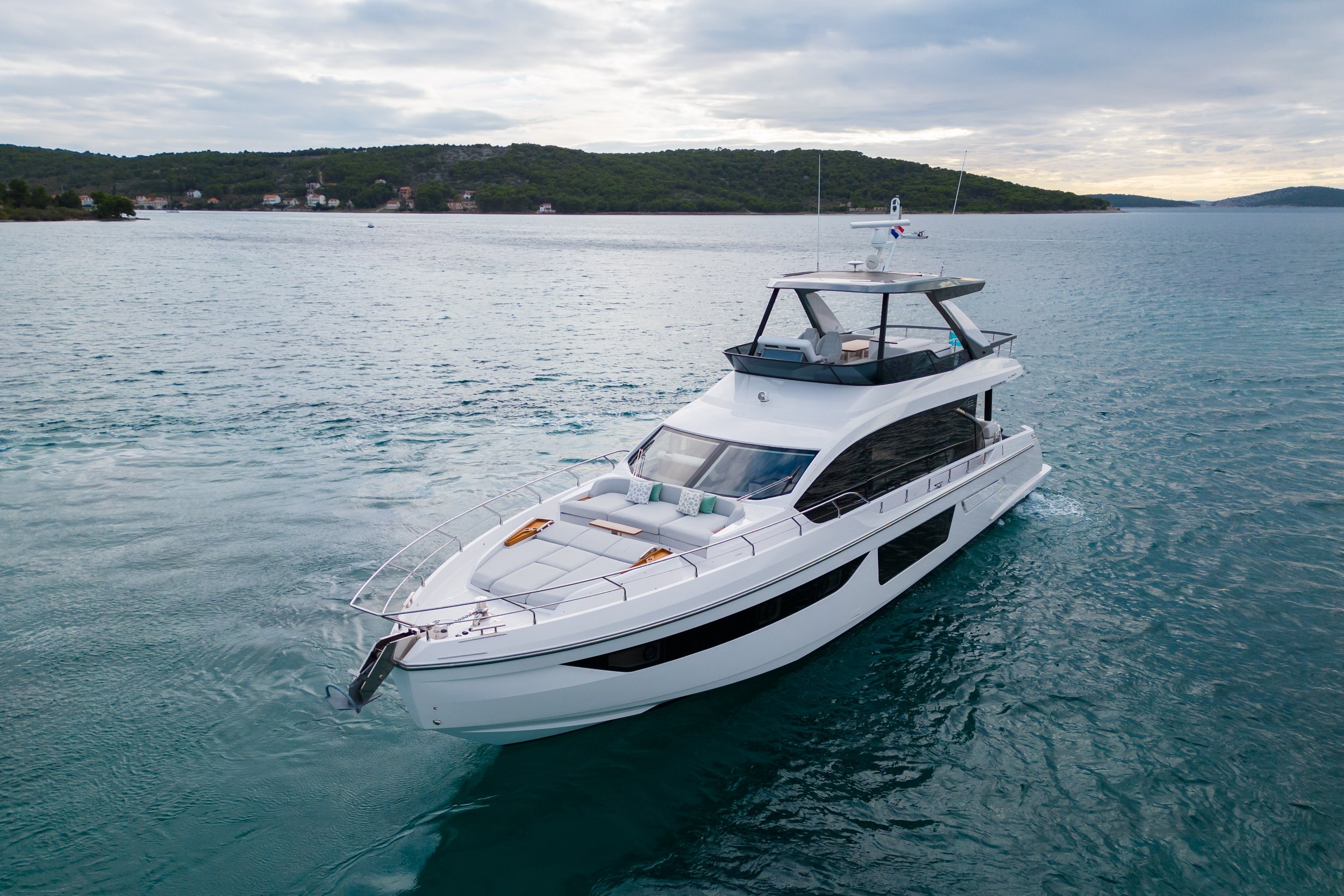 Azimut 68 - Donna-177.jpg