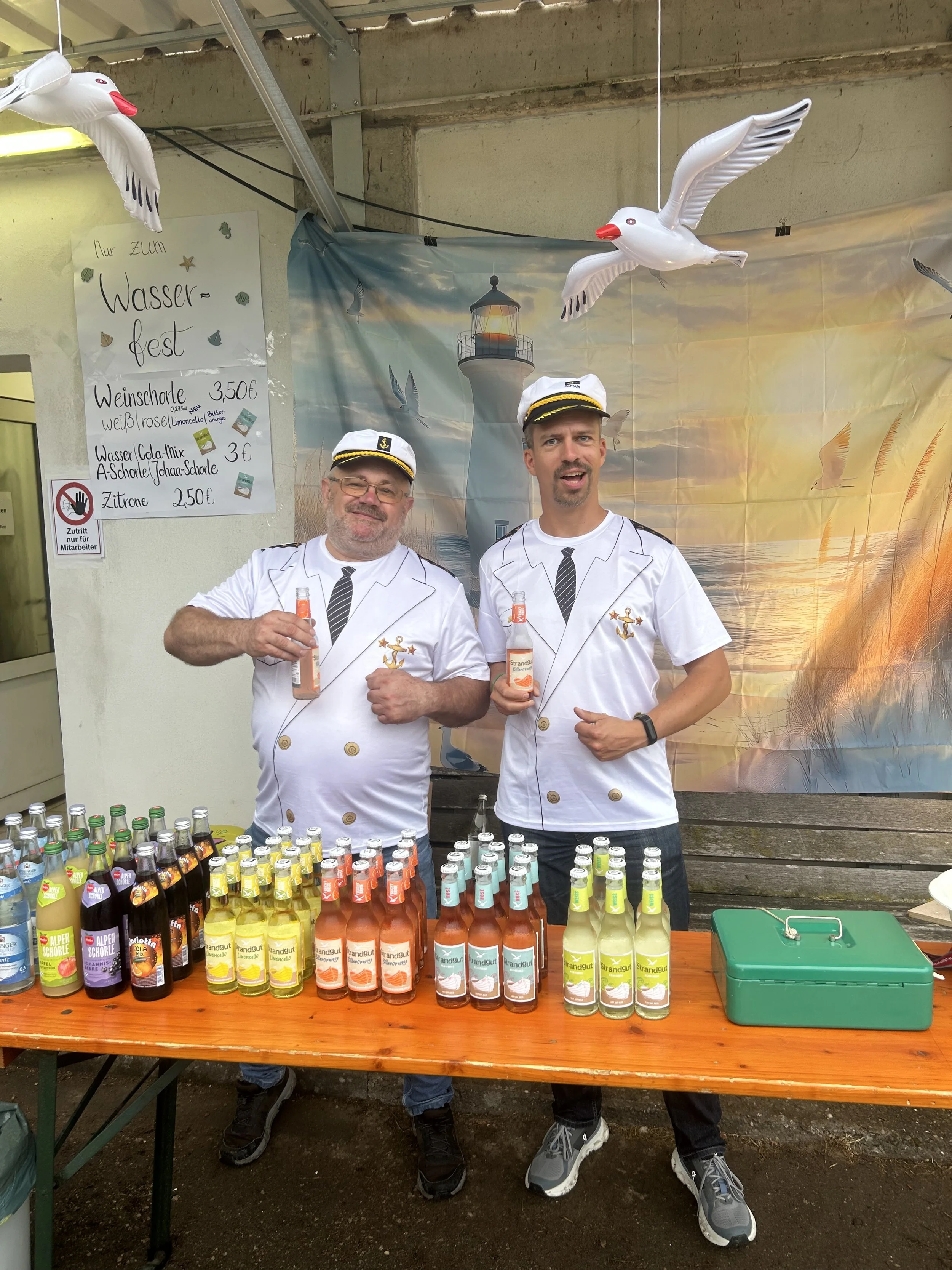 Strandgut-Bar während des Wasserfestes an der Jakobi-Kirchweih 2025 ausgerichtet durch die HSG Oettingen