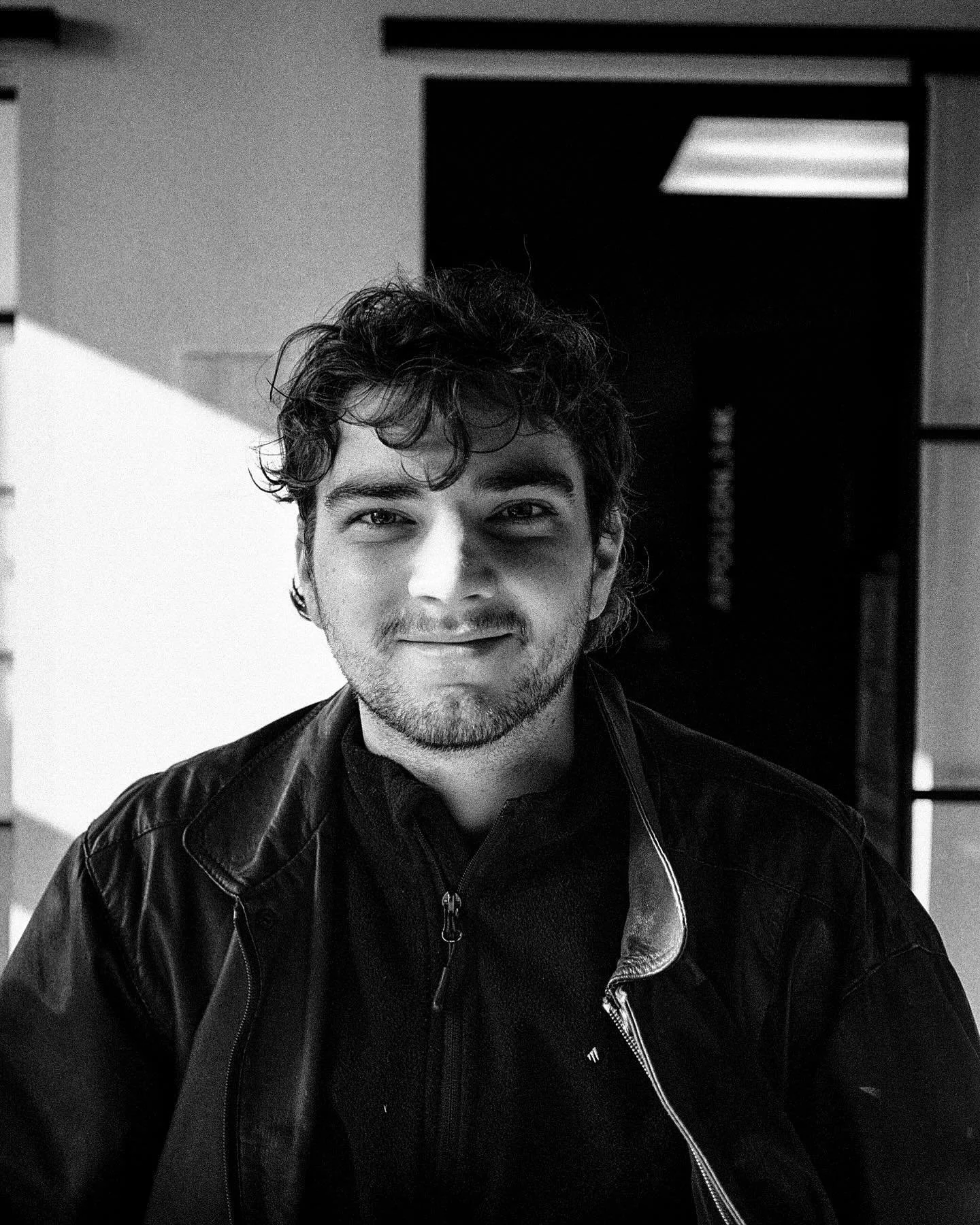 Leander on HP5
##AnalogPhotography #Analog #ShootFilm #BnW #Ilford #IlfordFilm #HP5 #IlfordHP5 #FilmSpeed #FilmSpeedLab #YashicaT4 #Yashica #Monochrome #Berlin #Germany #2024 #Sun #Sunlight #SunnyDay #Negative #Grain #Film #FilmGrain