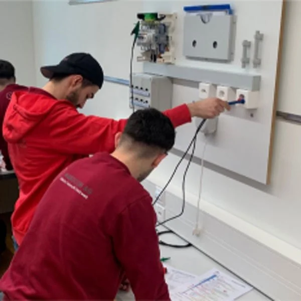 Start des Jahres bei EBZ