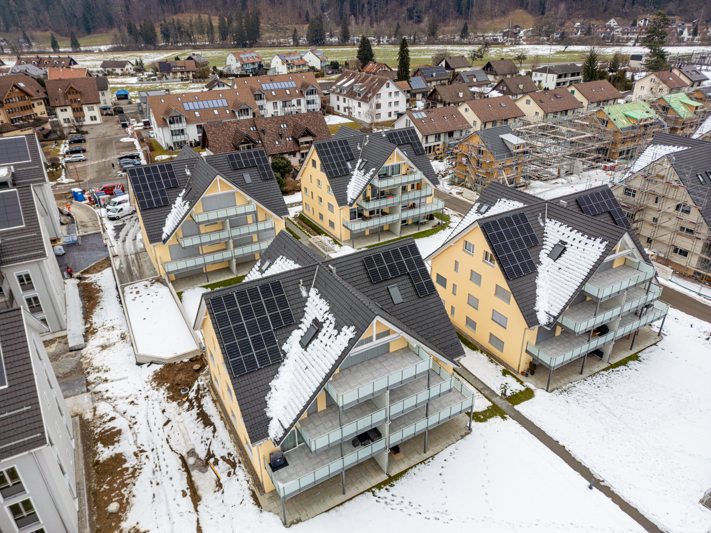 Neubau Wohnüberbauung Eichholz Saland – 49 Wohnungen / 3 EFH / 2DEFH