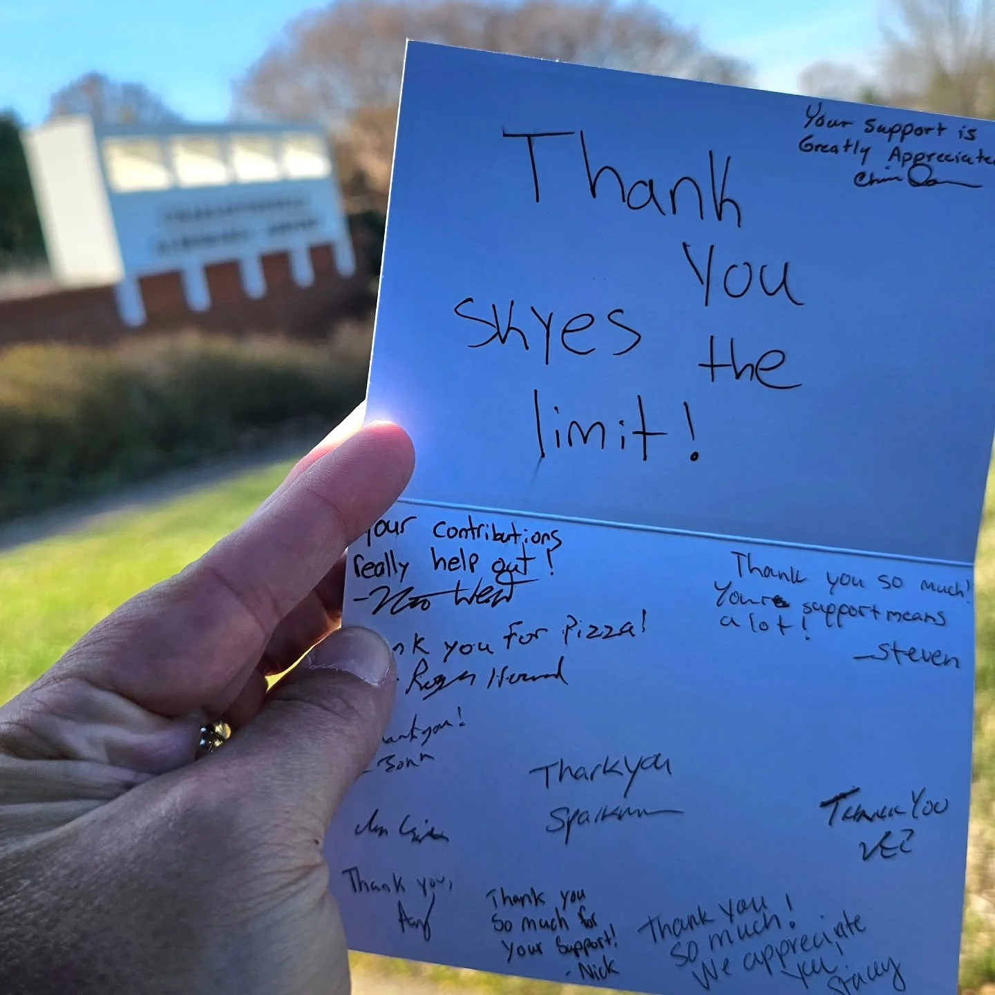 A huge thank you to the incredible TSA team at CHO (Charlottesville VA airport) for everything they do to keep our travelers safe. We were happy to drop off a little fuel for the shift, but this kind note they sent back truly made our day. 

Our job 