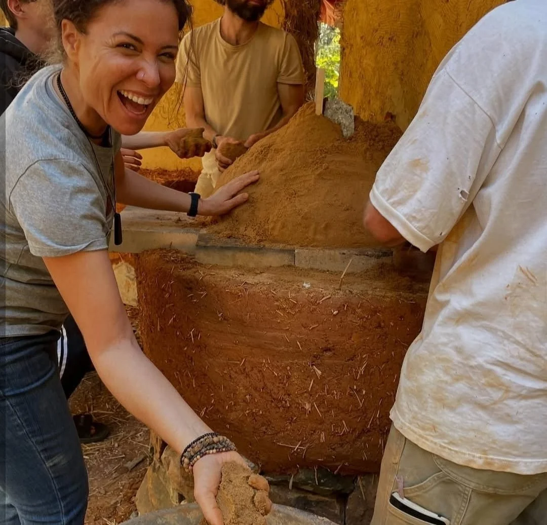 Cob Oven  & Bench -  Three Day Workshop