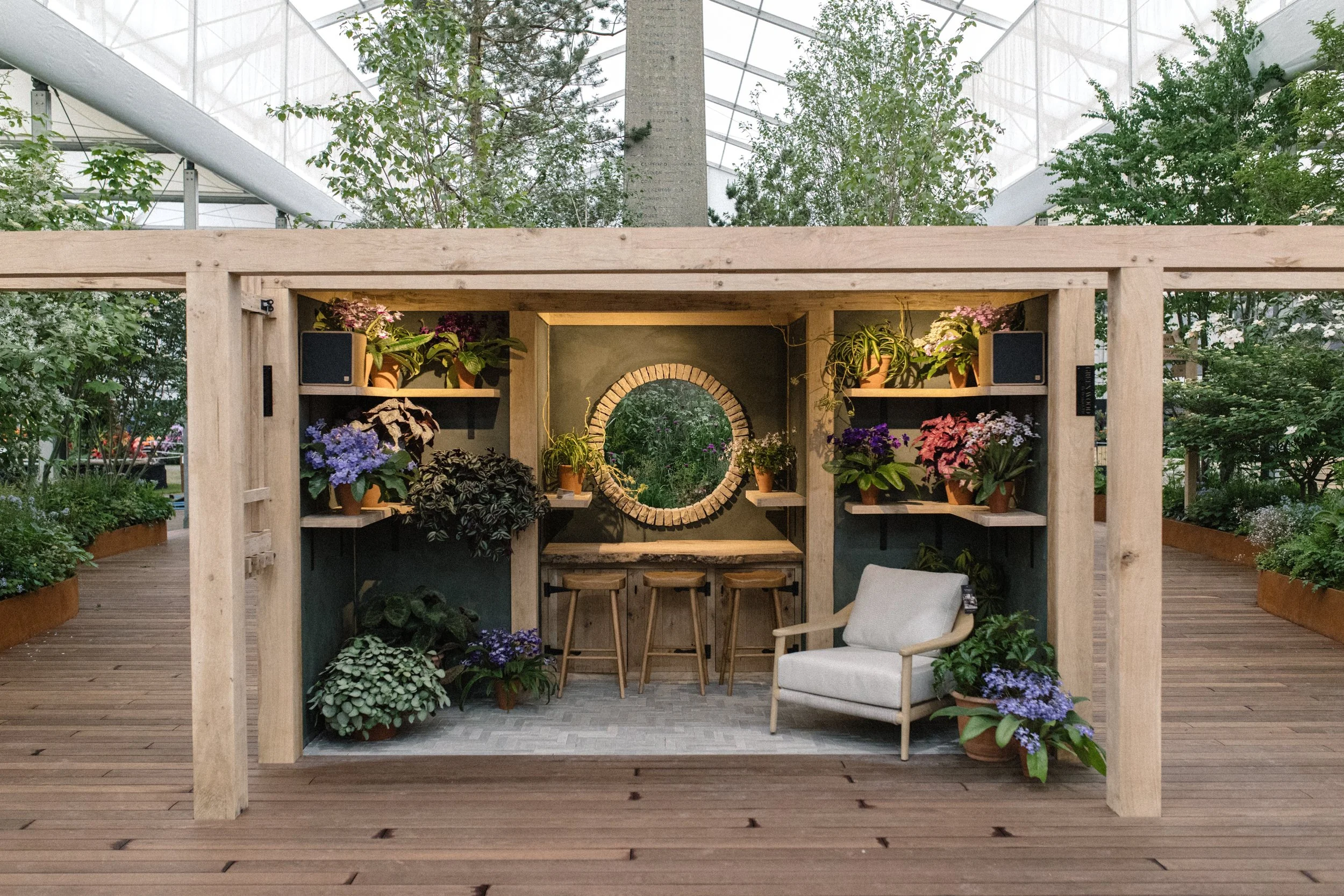 The Chelsea Flower Show 2025.
Garden design by: Maximillian Parker Smith
Photography by: Benjamin Pryor