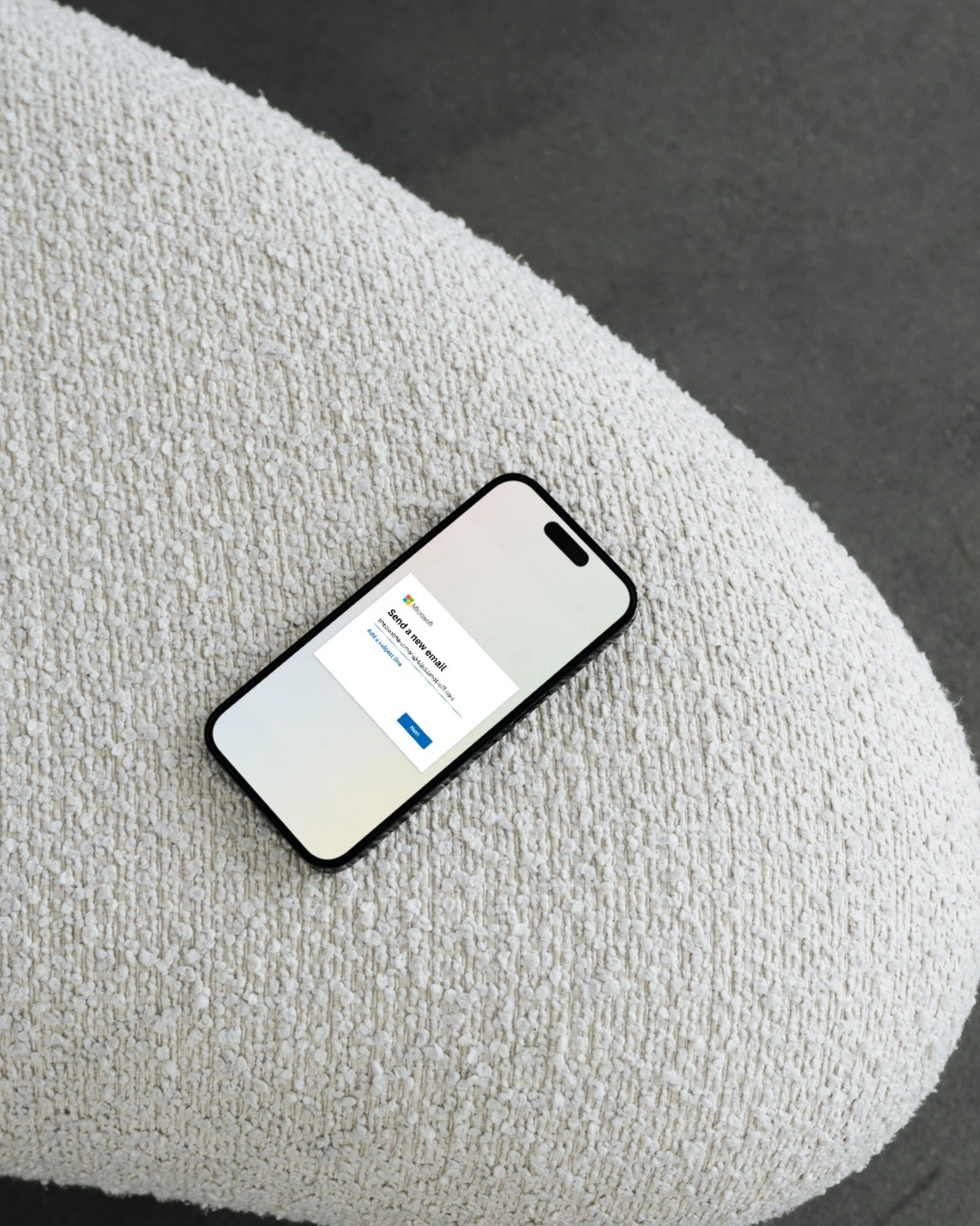 IMPORTANT: We have a new email address - thetreatmentroom@blacklandsmill.com 📩
If you book your appointments via email, please update your contacts to ensure you don’t miss any correspondence ✨
Any issues, please do let us know! 🤍
Jas, Luc