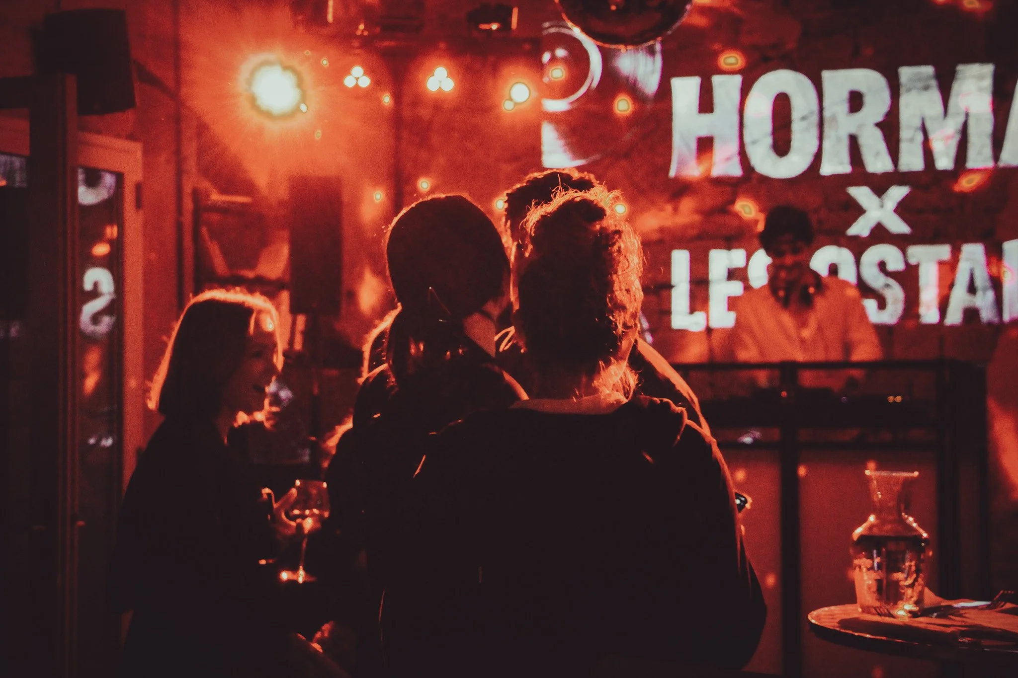 ambiance_soiree_house_2.jpg