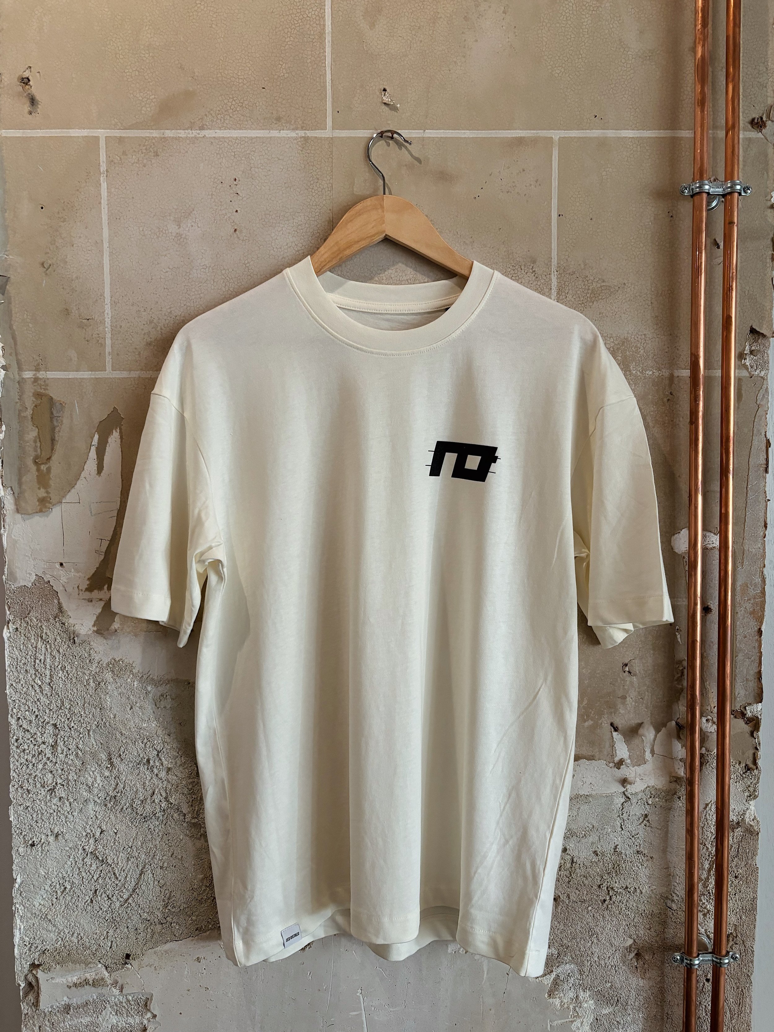 T-shirt+1.jpg