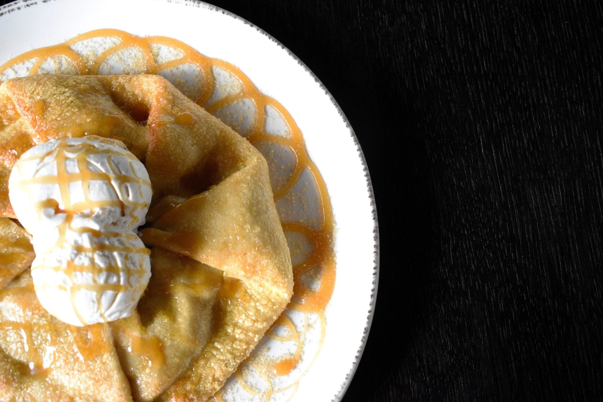 End on a sweet note 🍮✨
&middot;
&middot;
Visit us this week and indulge in our desserts! 
&middot;
#grappafood #grappaeats #grapparoc #grappa #rochesterny #tasteny #cameraeatsfirst #restaurantsroc #restaurantsny #restaurants #yummy #moreplease #rocd