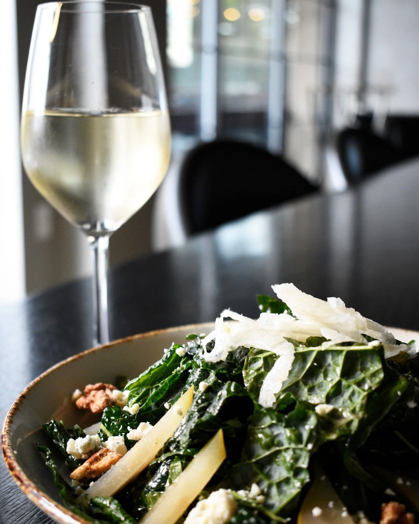 Make your lunch break easy with Grappa&rsquo;s fresh Autumn Kale Salad 🥗✨
&middot;
&middot;
Check out our lunch menu online and easily pick up your order at Grappa! 
&middot;
#grappafood #grappaeats #grapparoc #grappa #rochesterny #tasteny #cameraea