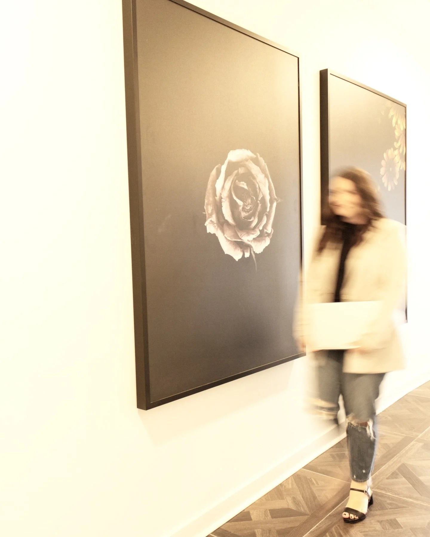 Lifestyle &amp; Professional photography with the gorgeous model, my friend Danielle who offered to be the test subject to my experiments ❤️ We explored @novelcary, a beyond beautiful residential location on a cool Sunday afternoon. They have the mos