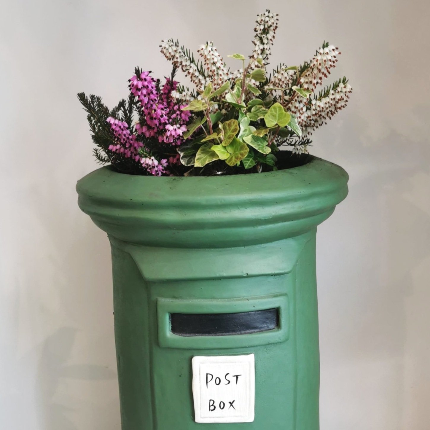 Casia%2BFlowers%2B-%2BMothers%2BDay%2BGift%2BIdeas%2B-%2BPost%2BBox%2BGarden%2BPlanter.jpg