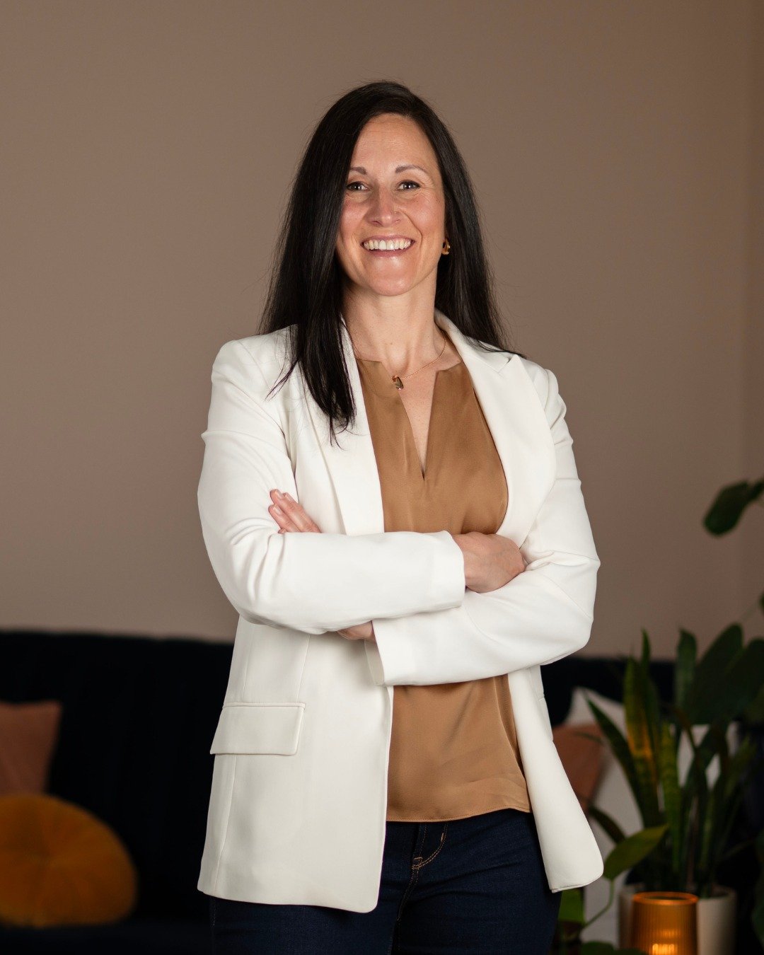 Sometimes leadership isn&rsquo;t about doing more. It&rsquo;s about pausing long enough to notice what&rsquo;s shifting.

If you&rsquo;re a leader in a season of transition, personally, professionally, or organizationally, this might resonate.

You m