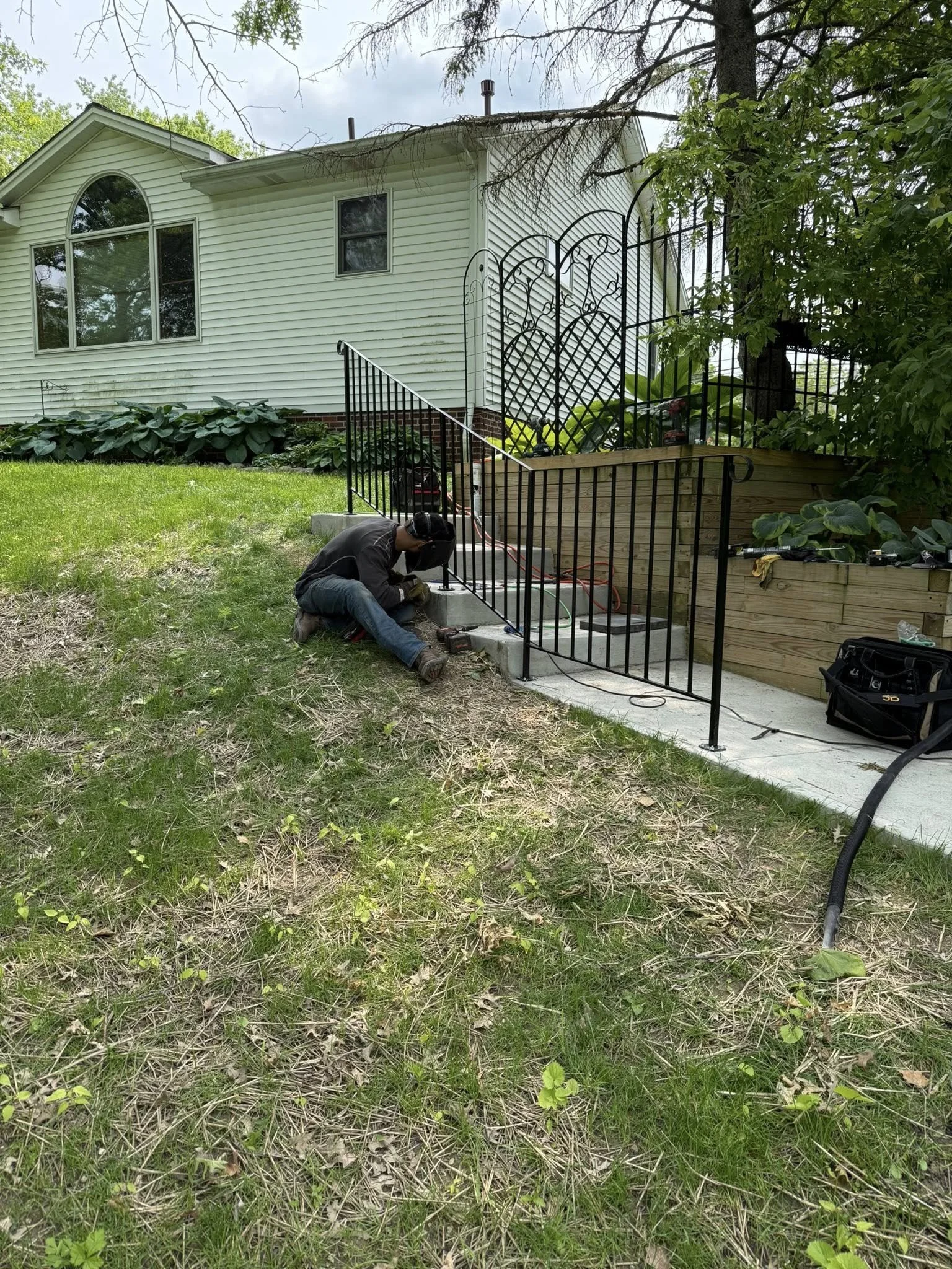 Welding Pic 15 Fence.jpg