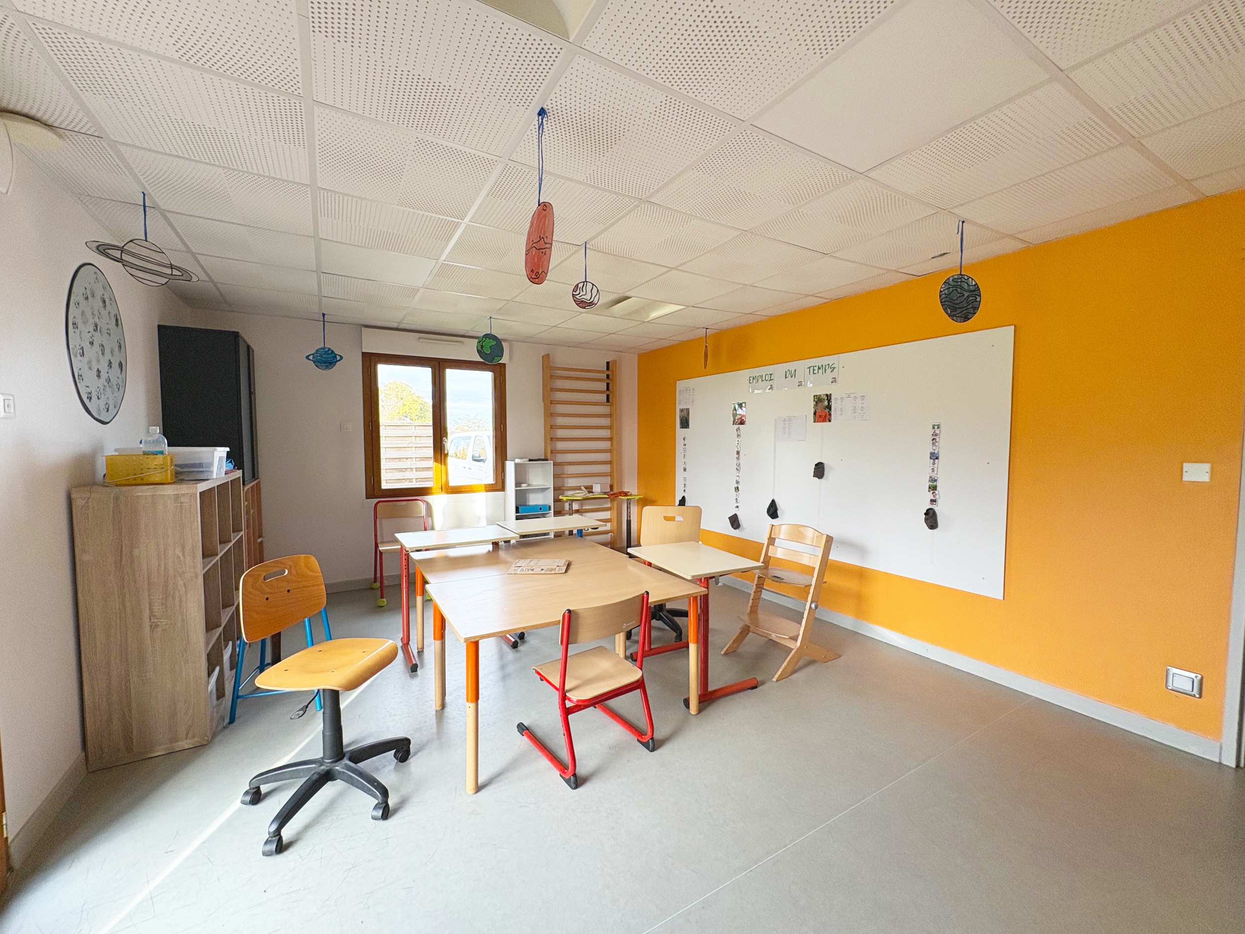 Salle d’activités manuelles de l’IME Hélène Delalande de l’APAJH 03 pour les jeunes.