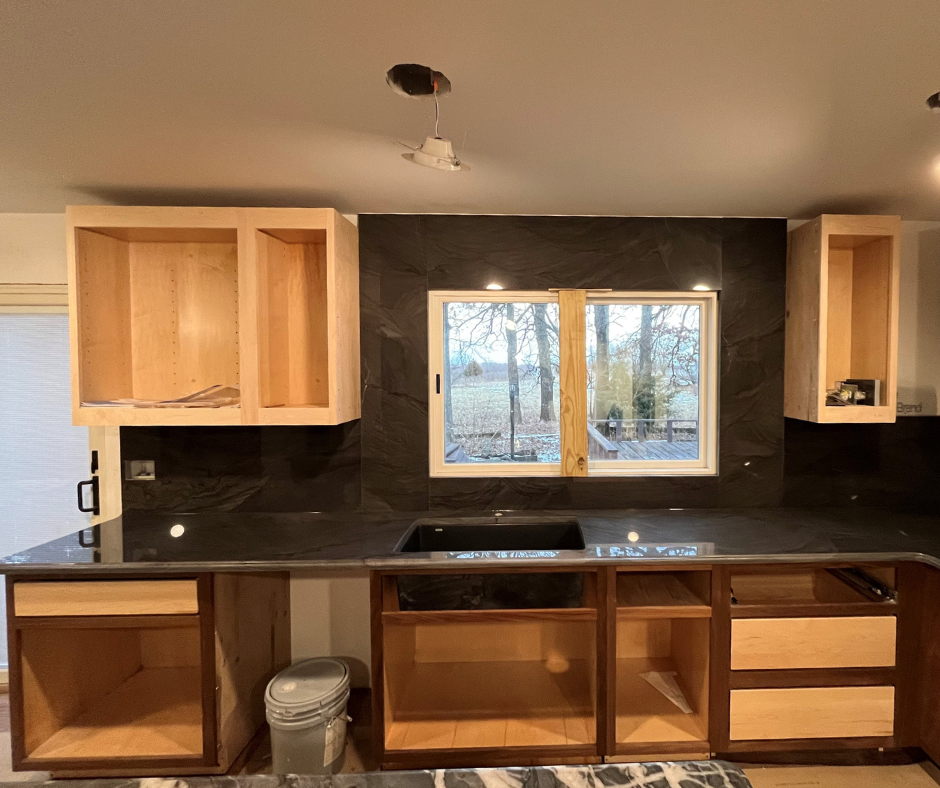 CIRRUS GRAY QUARTZITE